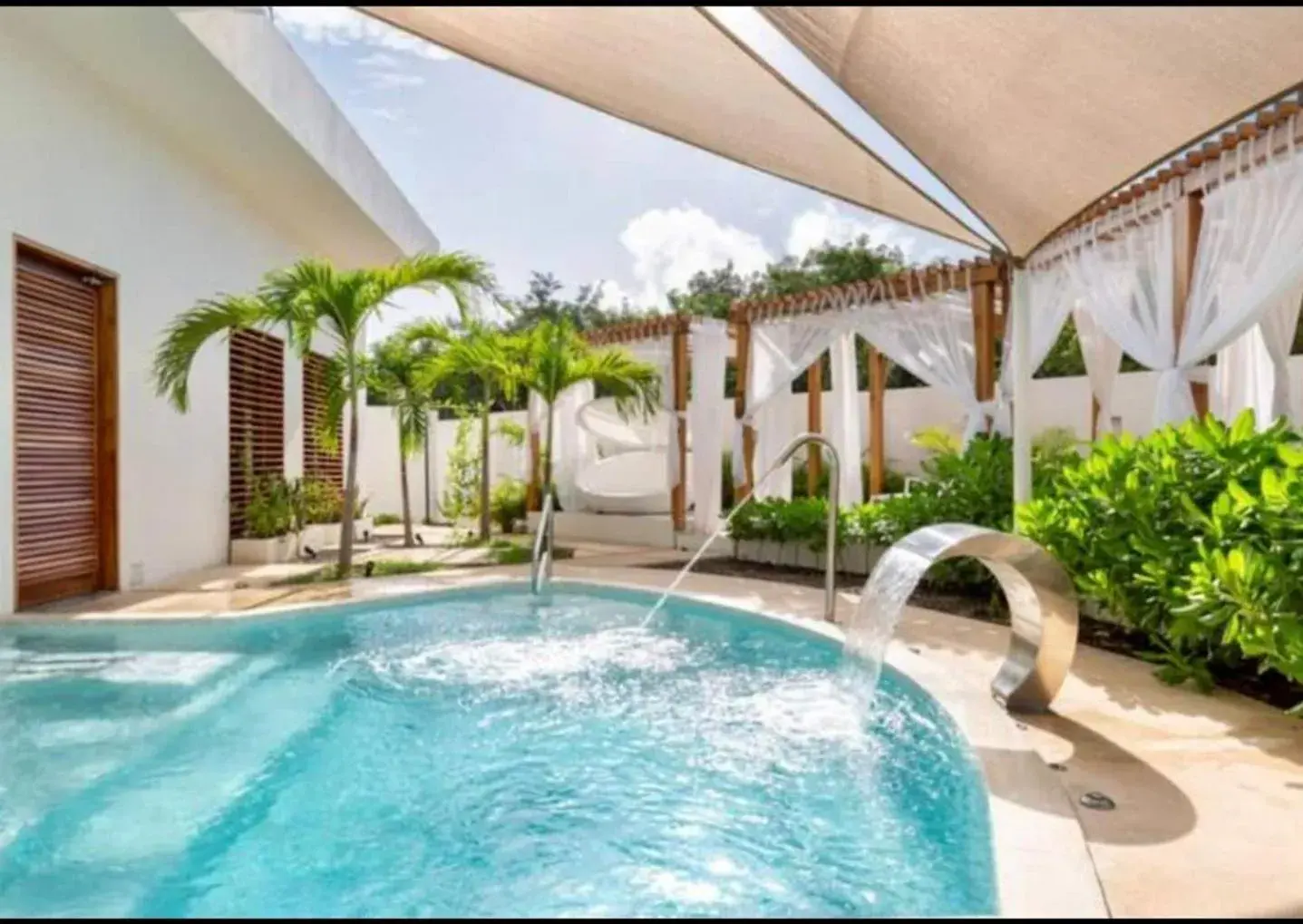 Central Park ModernStudio, Gym, Spa, Wi-Fi, cowork Central Park ModernStudio, Gym, Spa, Wi-Fi, cowork