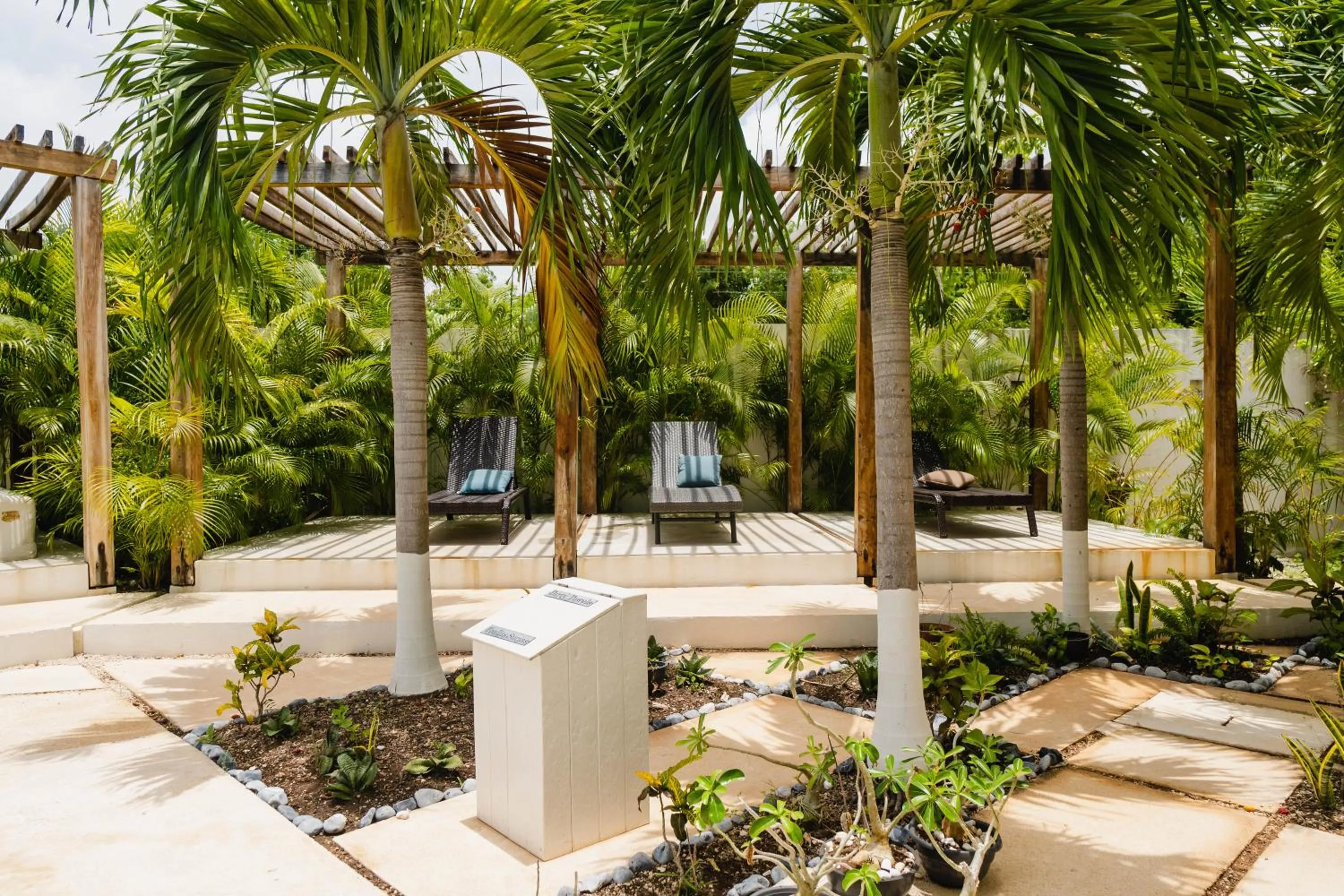 Garden in Central Park ModernStudio, Gym, Spa, Wi-Fi, cowork