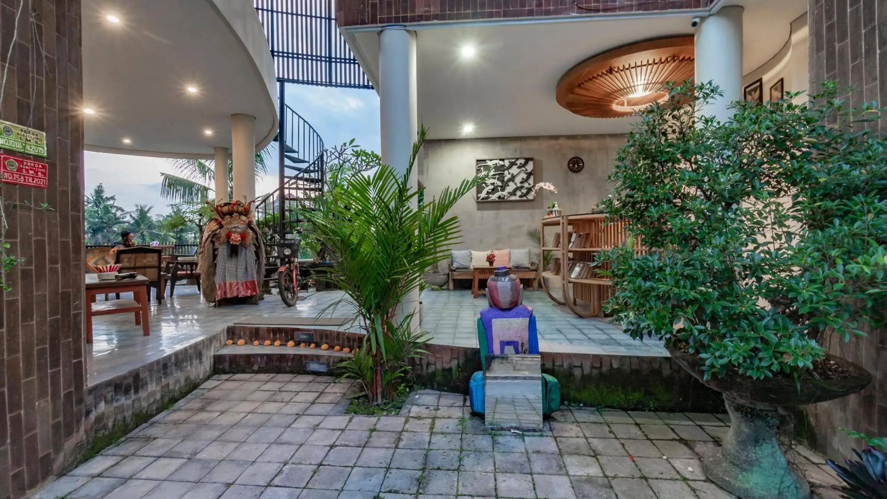 Lobby or reception in Juli House by Mahaputra Lobby or reception in Juli House by Mahaputra