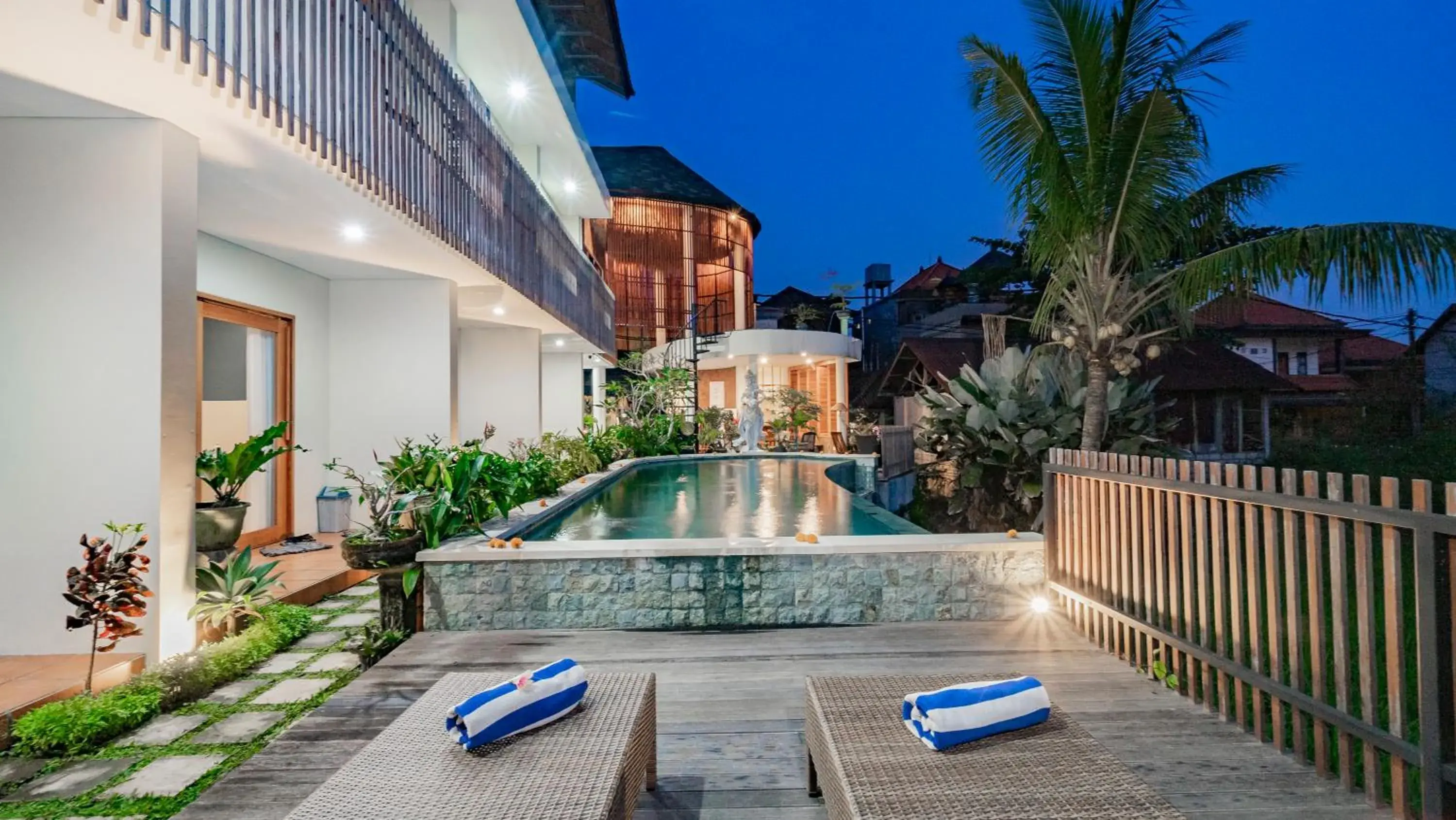 Property building in Juli House by Mahaputra Property building in Juli House by Mahaputra