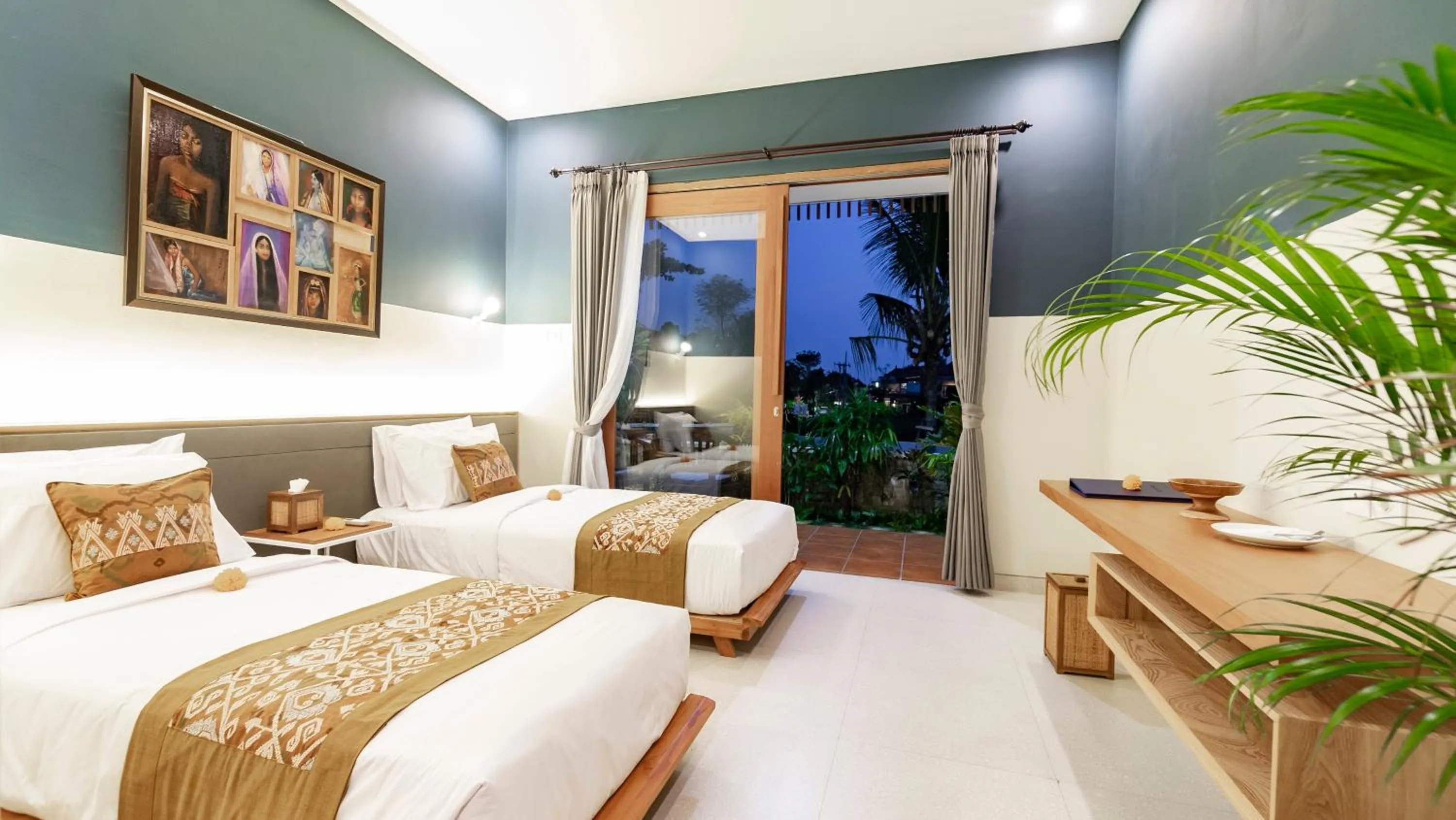 Photo of the whole room, Bed in Juli House by Mahaputra