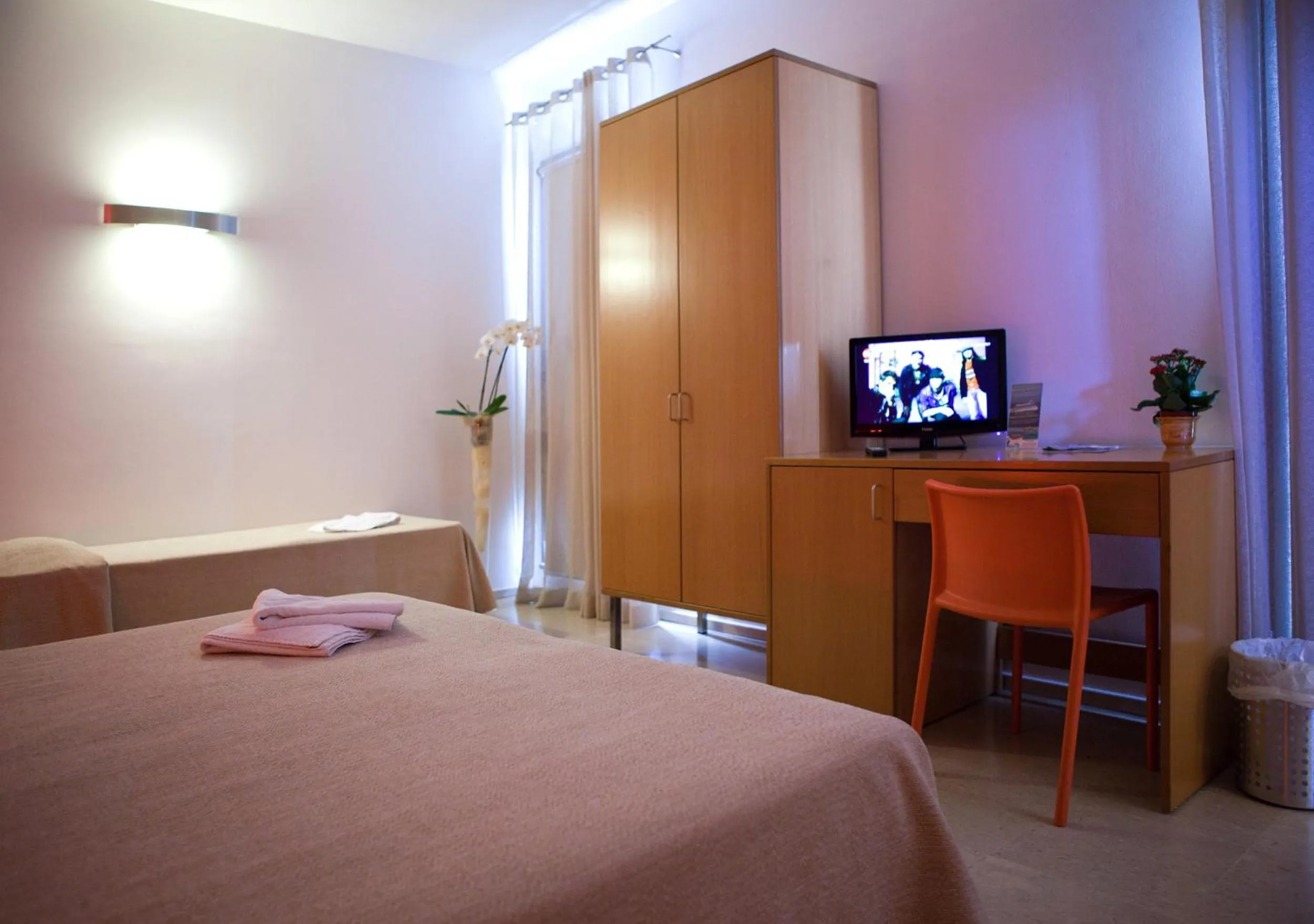 Decorative detail, Bed in Le Saline Hotel