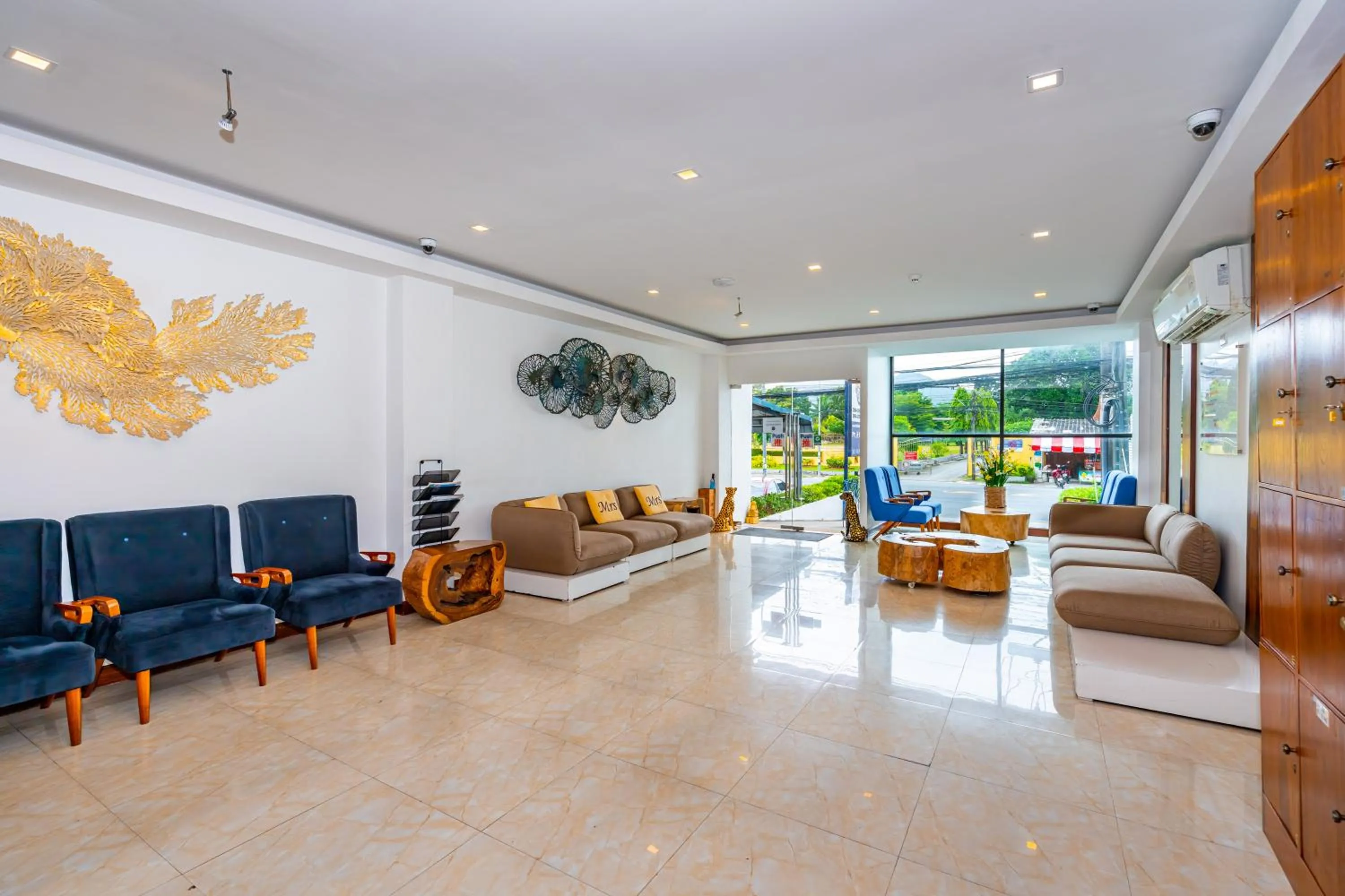 Living room in The Cheetar Hotel