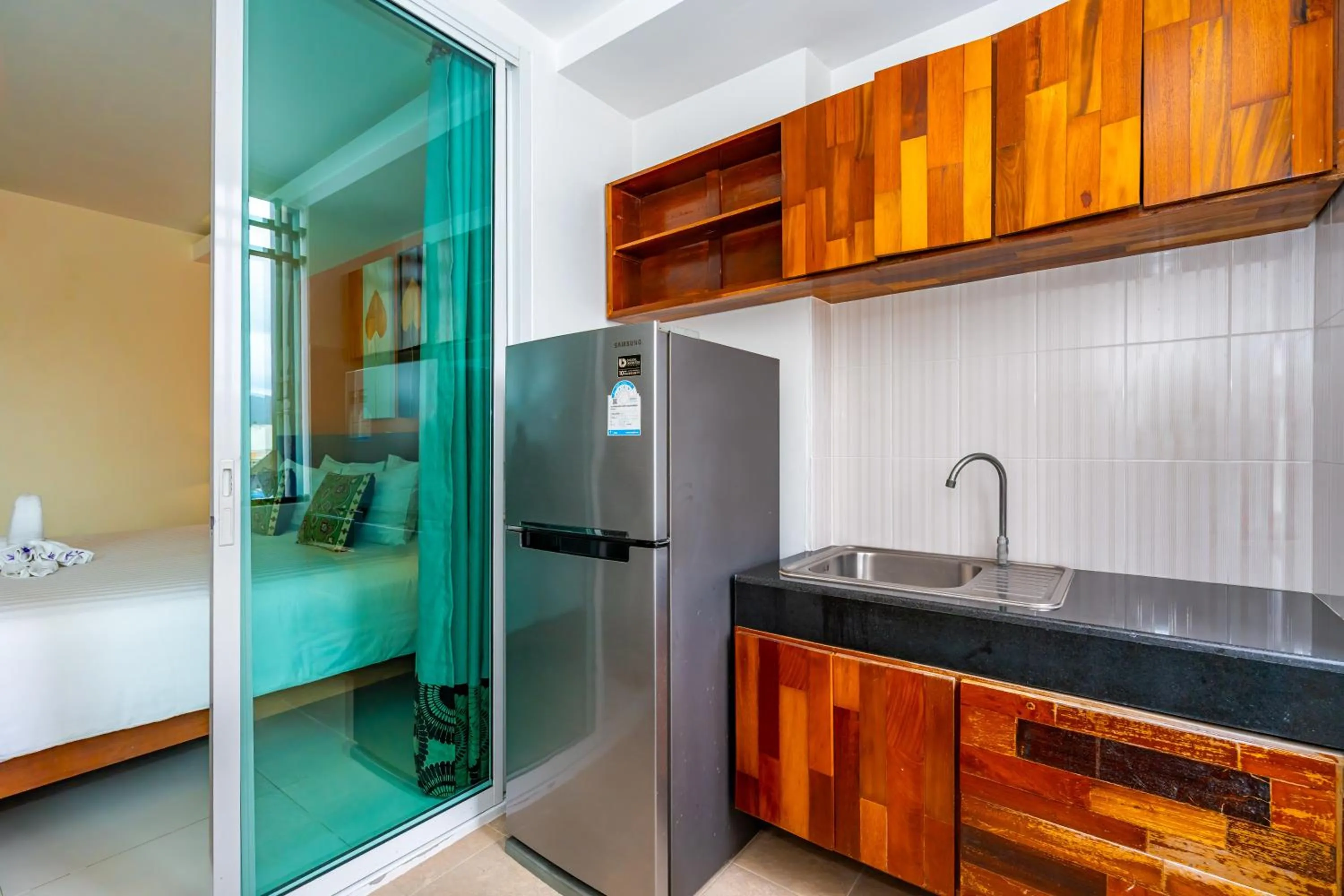 Kitchen or kitchenette in The Cheetar Hotel