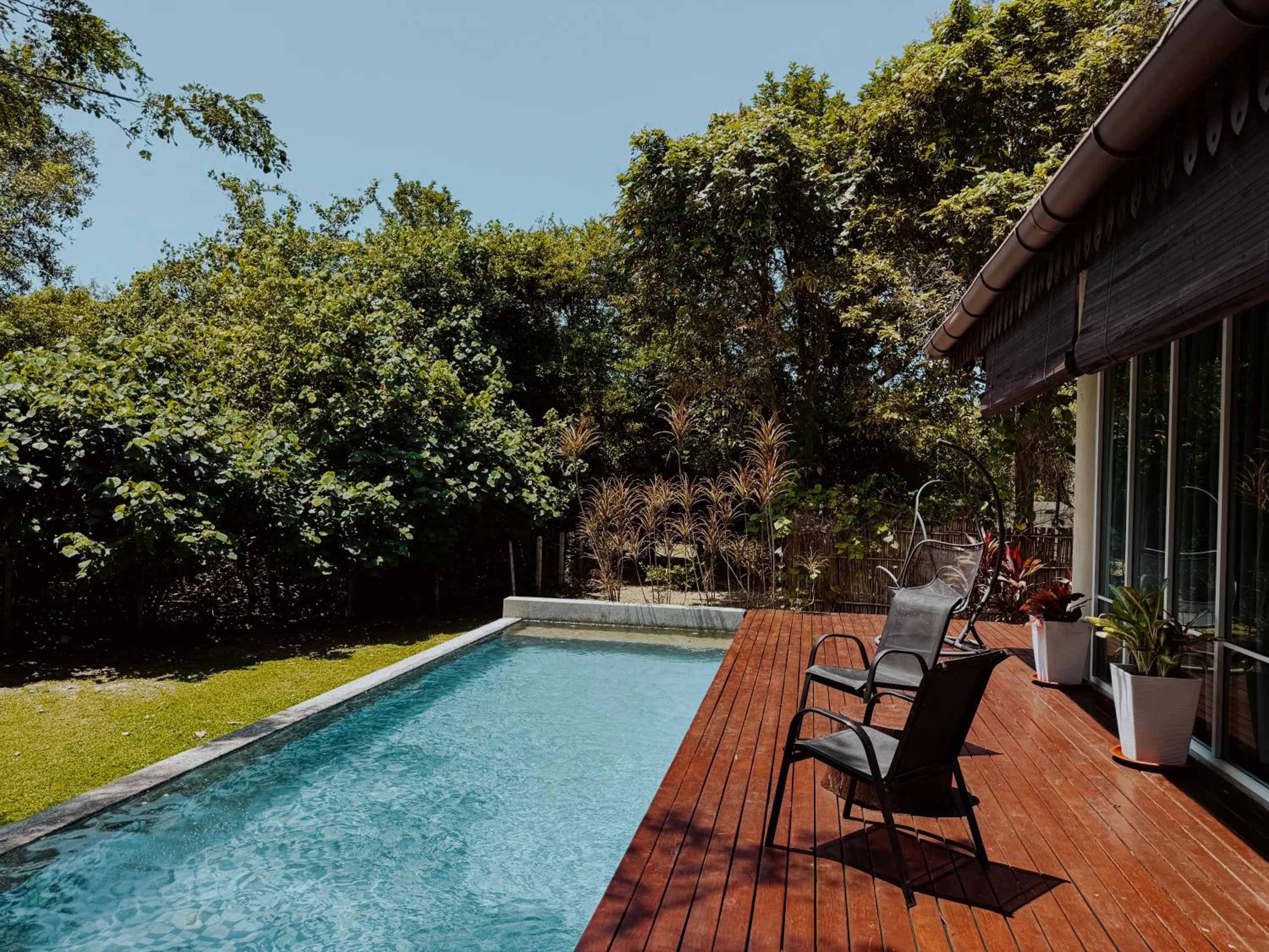 Swimming pool in Royale Riviera Resort Private Pool Villas