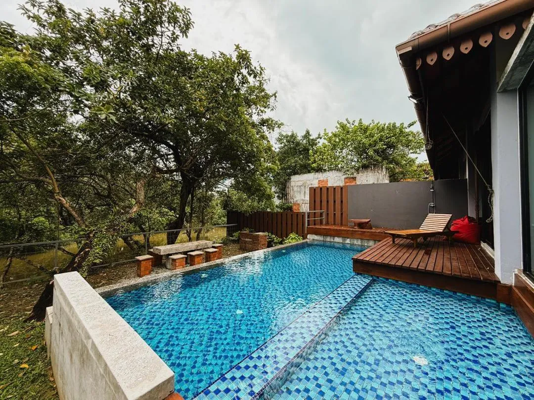 Swimming pool in Royale Riviera Resort Private Pool Villas