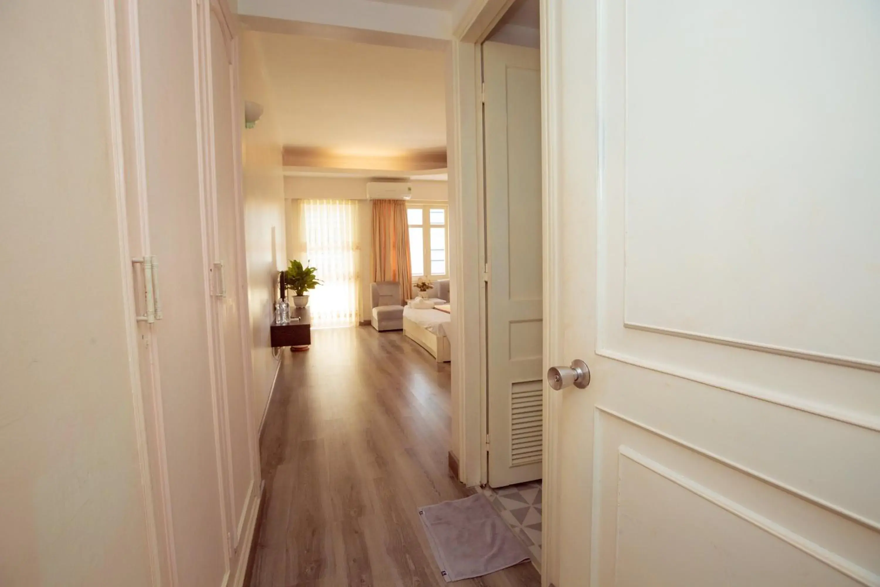 Photo of the whole room, Bed in Mercury Hotel & Apartment Photo of the whole room, Bed in Mercury Hotel & Apartment