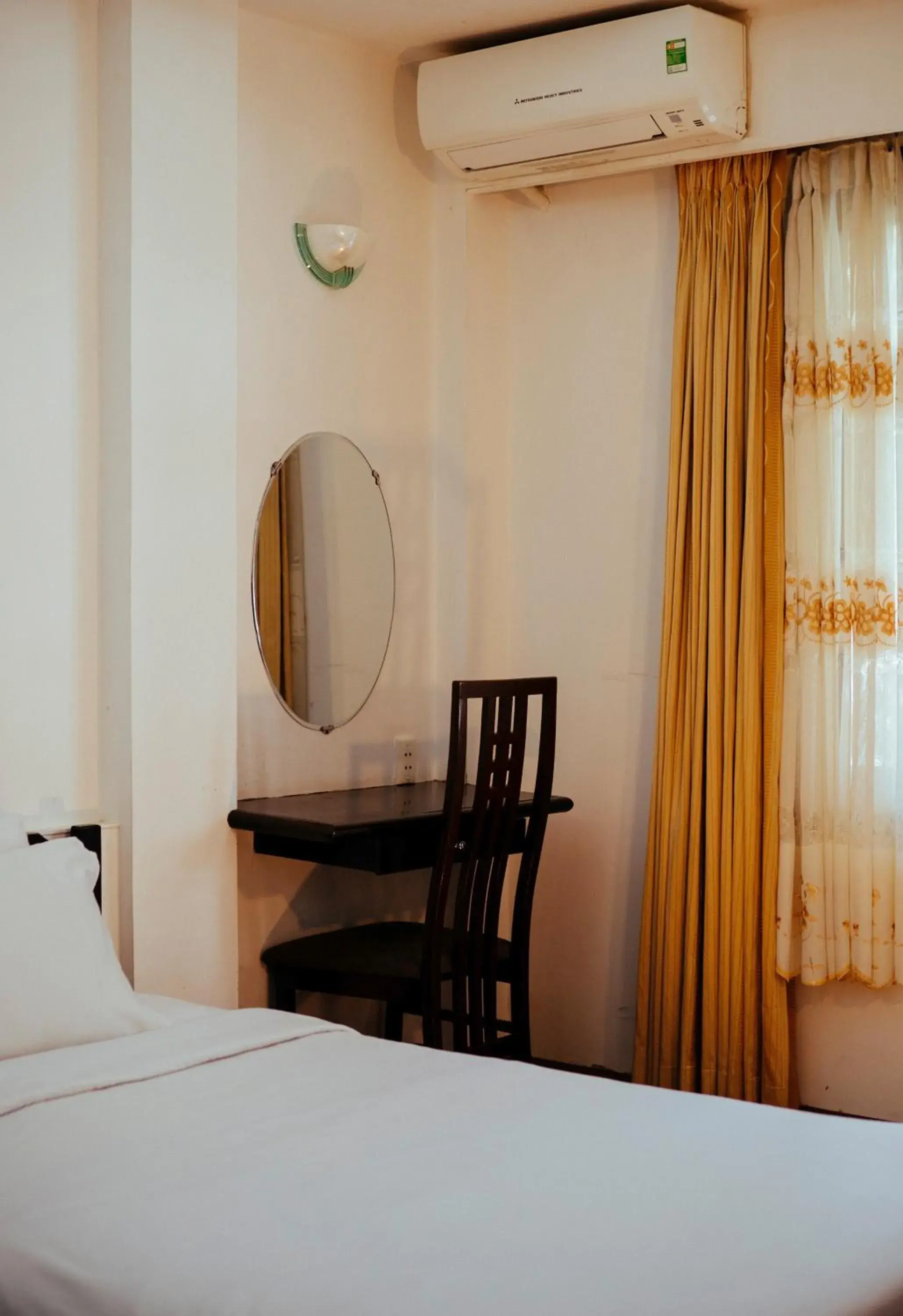 Photo of the whole room, Bed in Mercury Hotel & Apartment Photo of the whole room, Bed in Mercury Hotel & Apartment