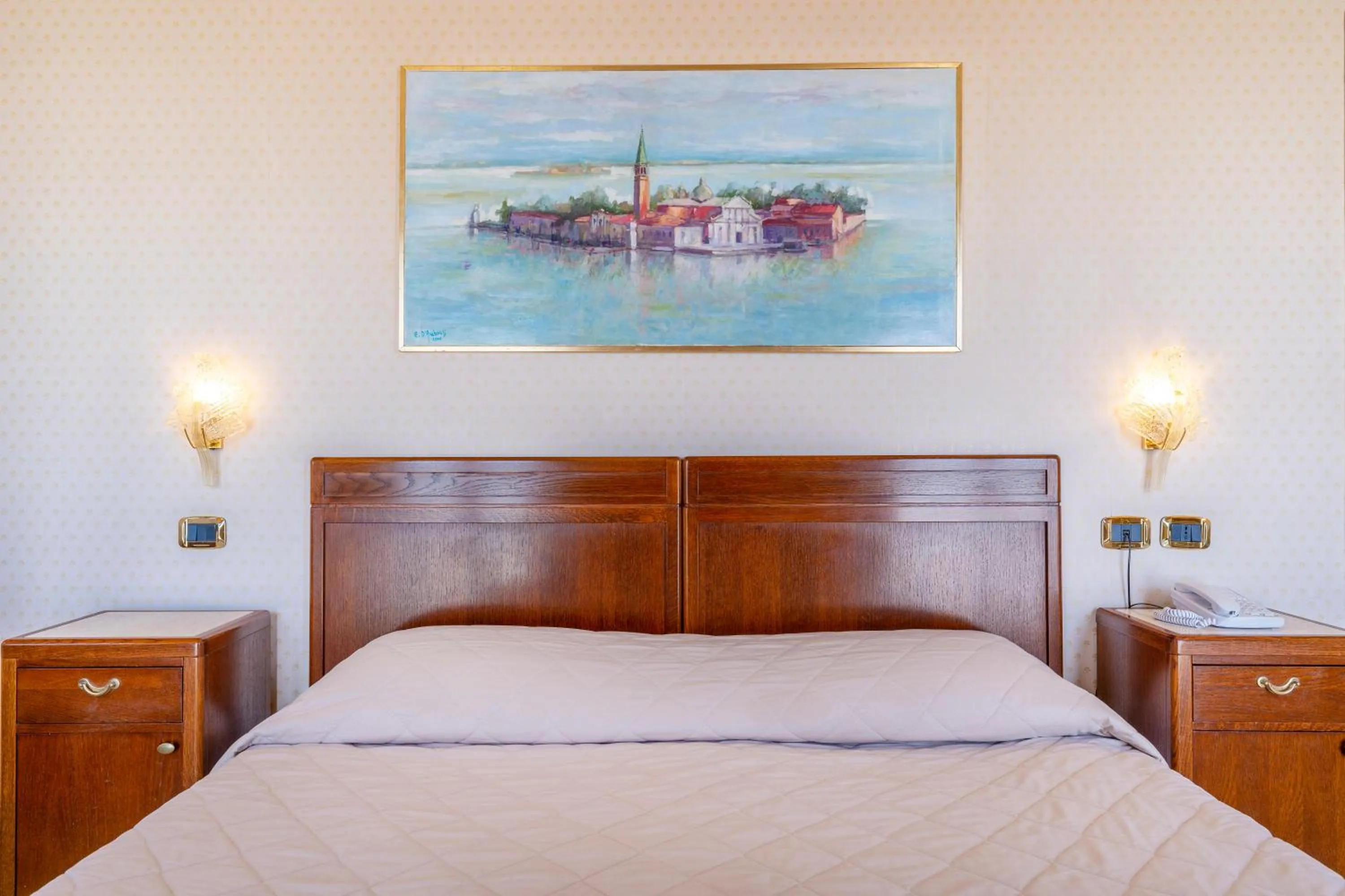 Decorative detail, Bed in Hotel Panorama