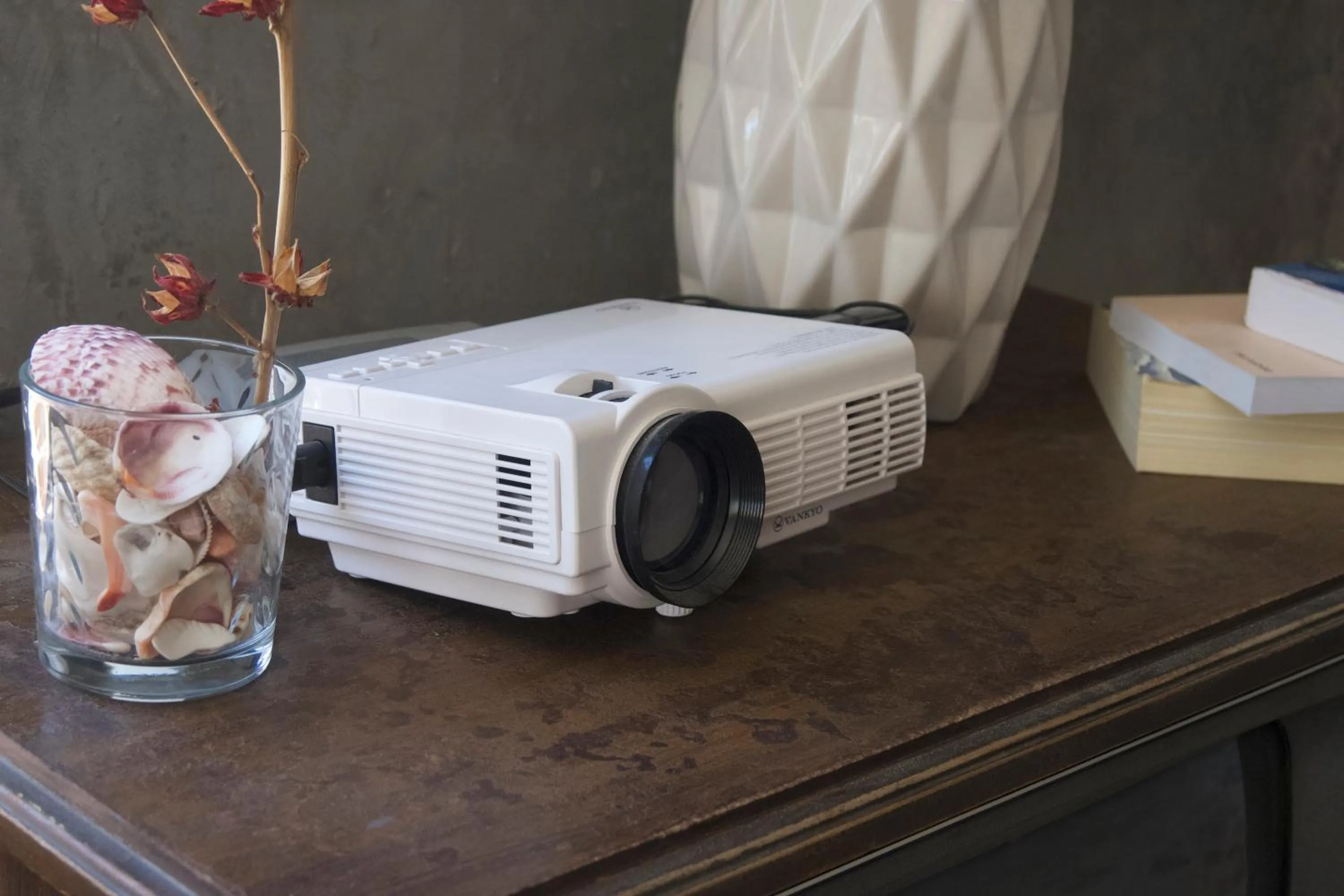 TV and multimedia in Desert Heart Hostel