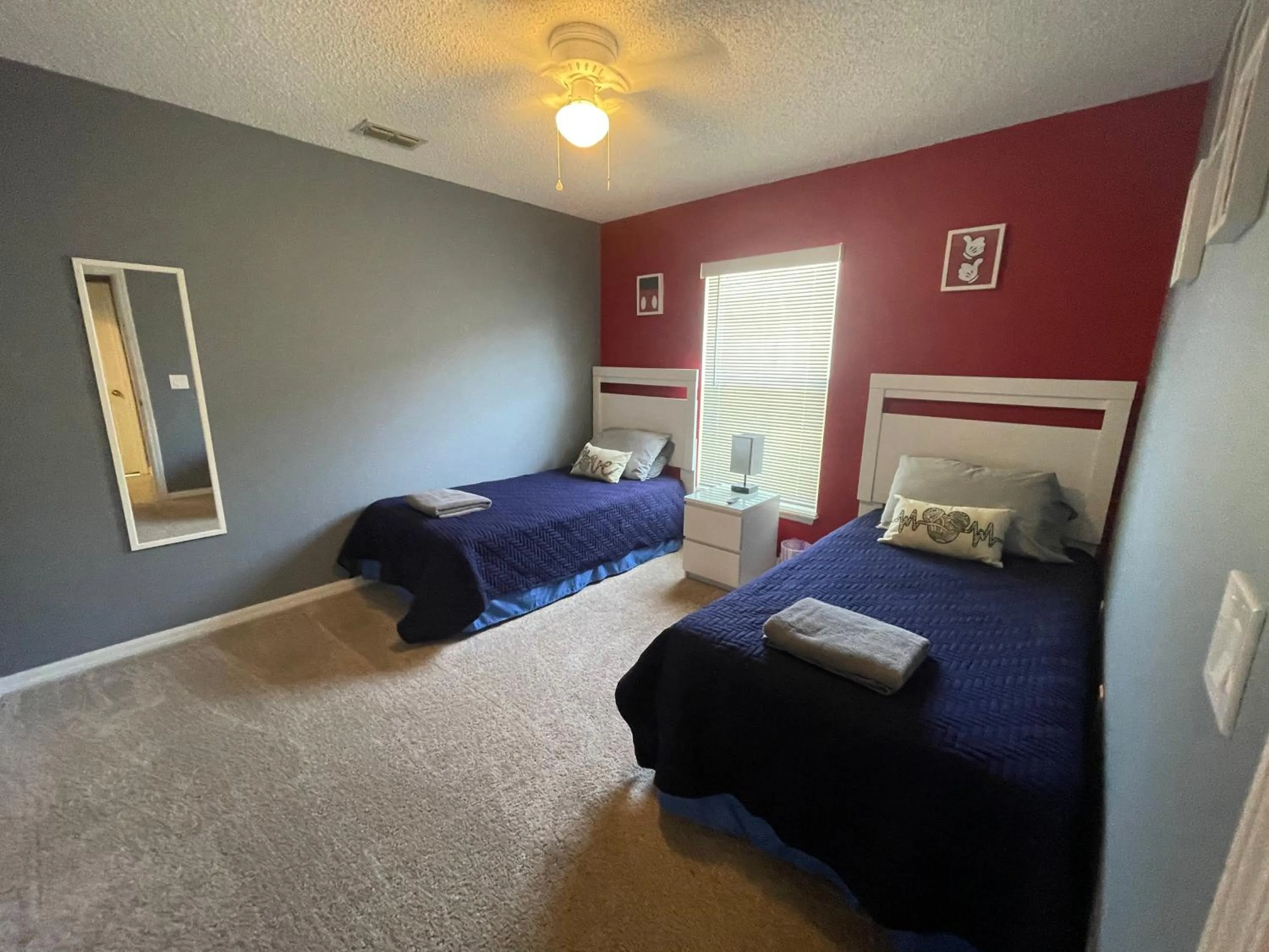 Bedroom, Bed in 3 Bedroom Villa with Poolside Cinema and Games Room Close to theme Parks sleeps 6 plus 2