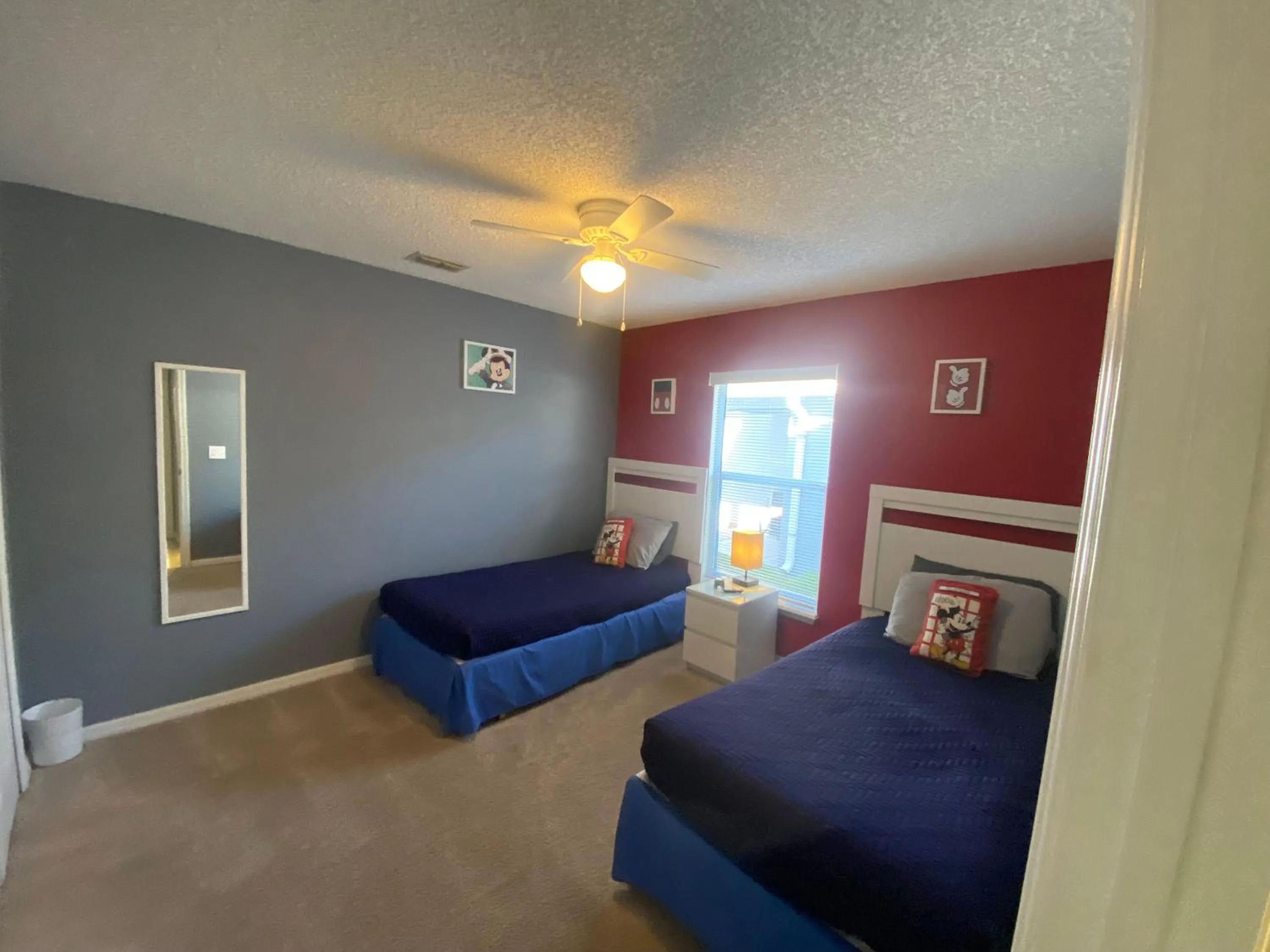 Bedroom, Bed in 3 Bedroom Villa with Poolside Cinema and Games Room Close to theme Parks sleeps 6 plus 2