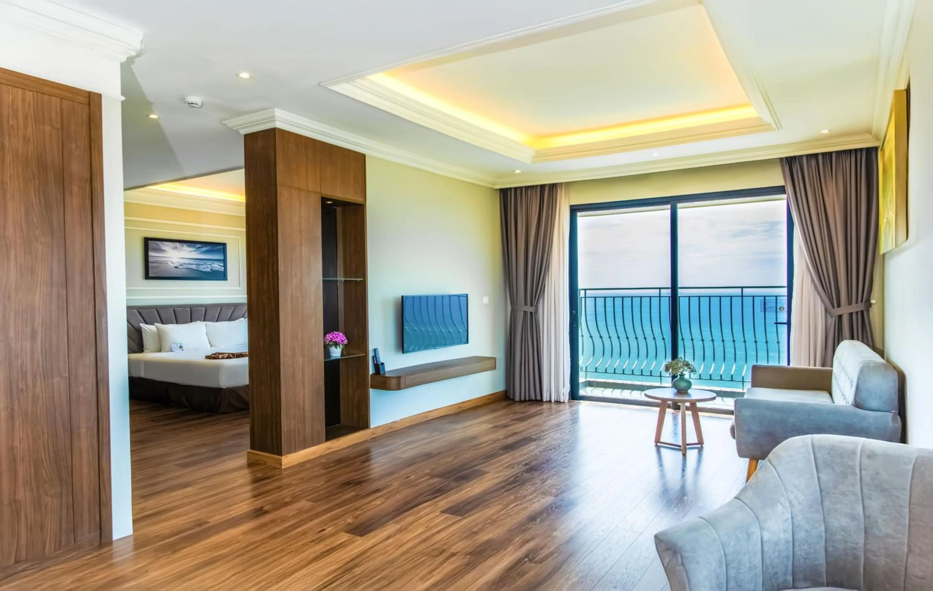 Living room, Bed in Vipol Mui Ne Hotel & Spa