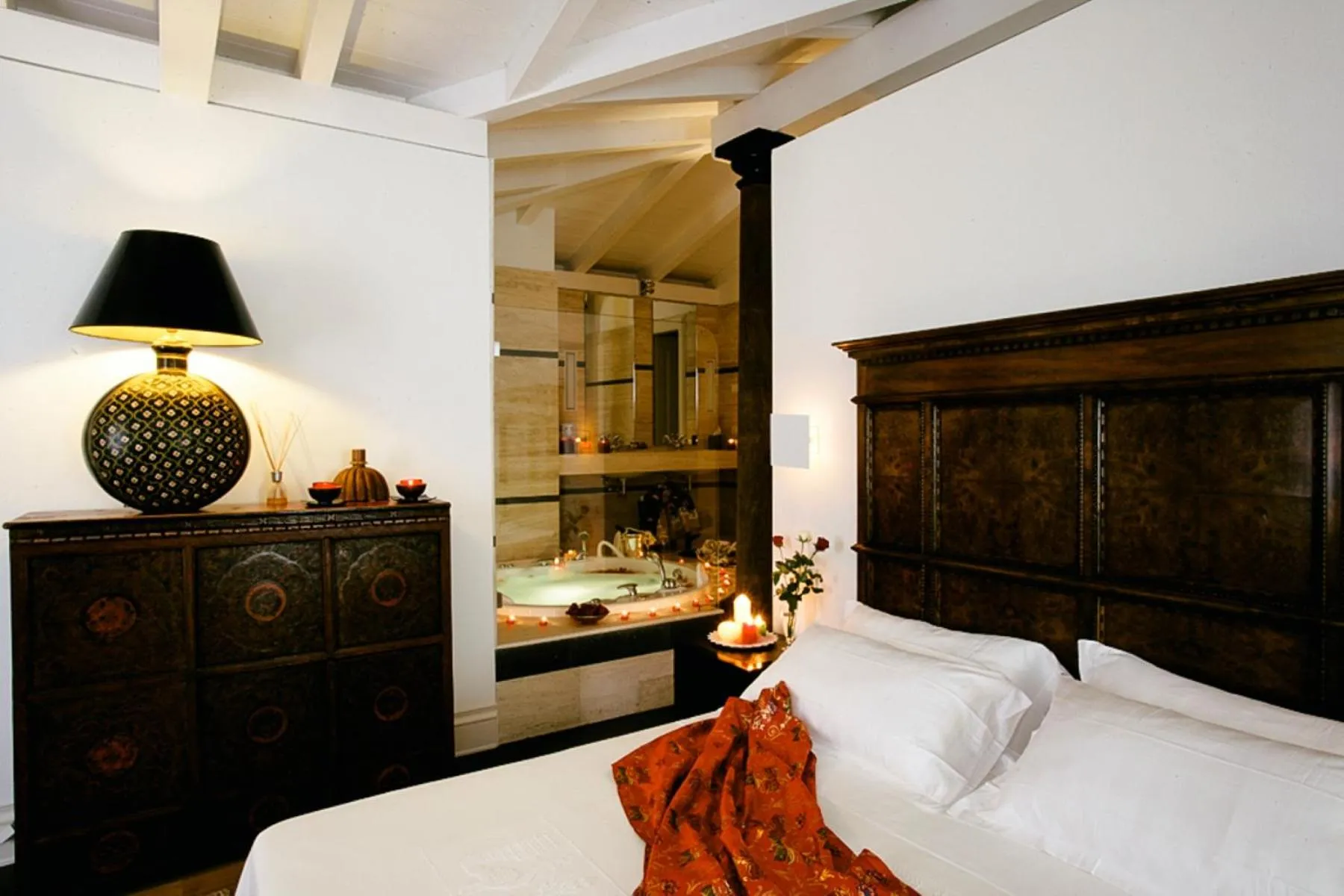 Photo of the whole room, Bed in Tartheshotel