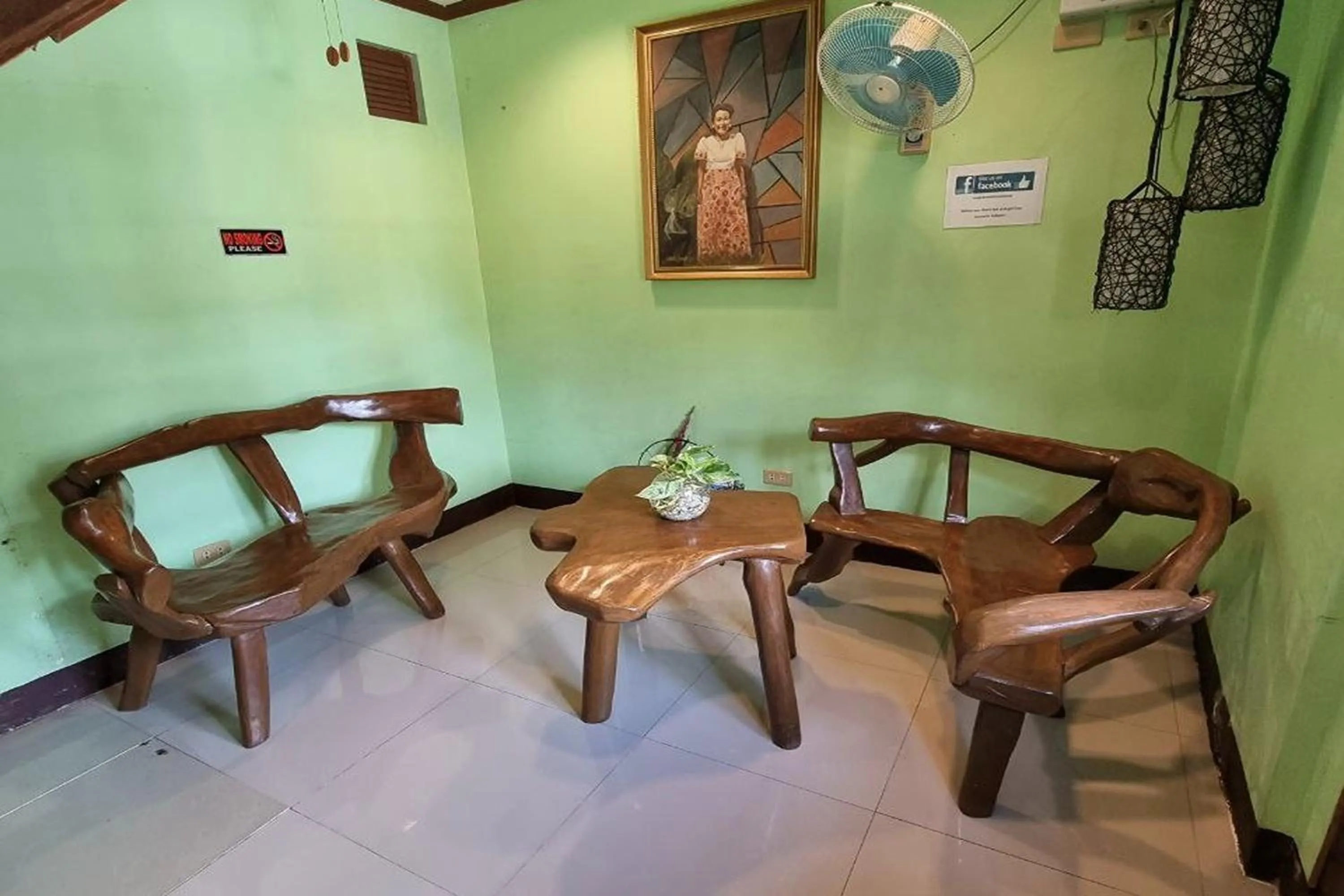 Lobby or reception in Mojica Residencia Hotel