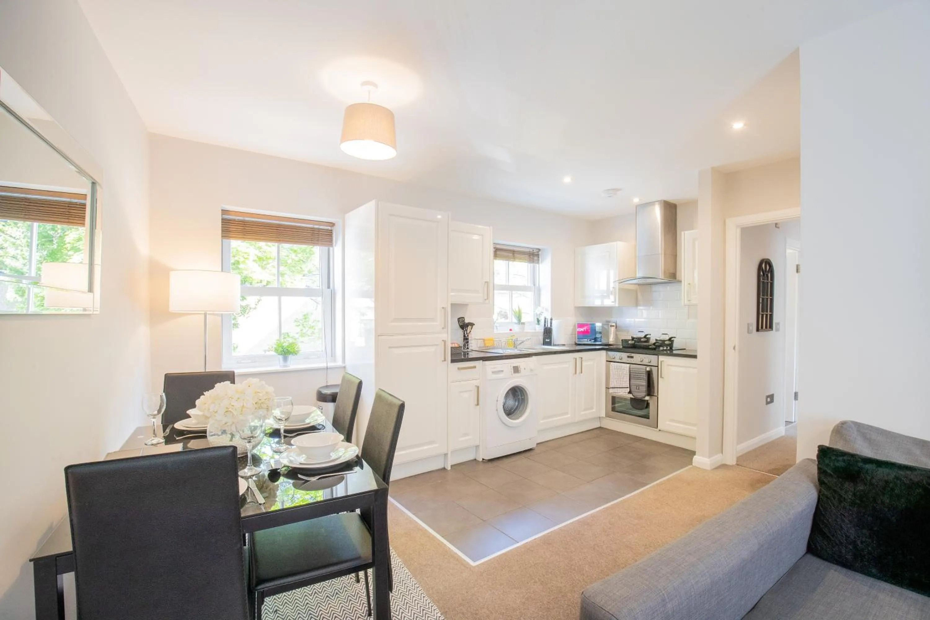 Kitchen or kitchenette in Velvet 2-bedroom apartment, Brewery Road, Hoddesdon