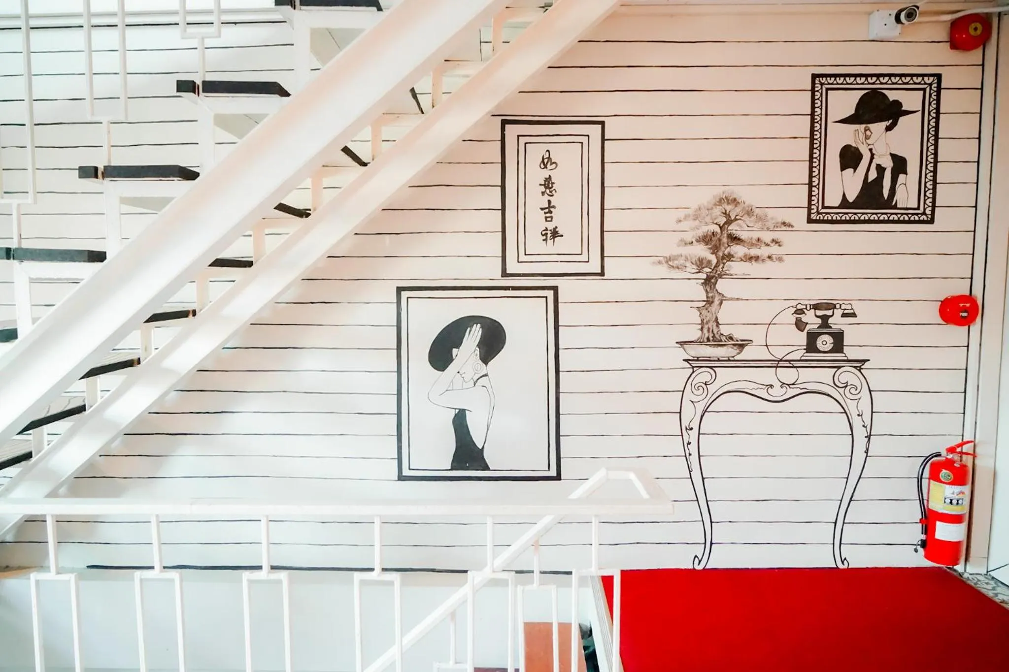 Balcony/Terrace in 2499 Heritage Chinatown Bangkok Hotel By RoomQuest