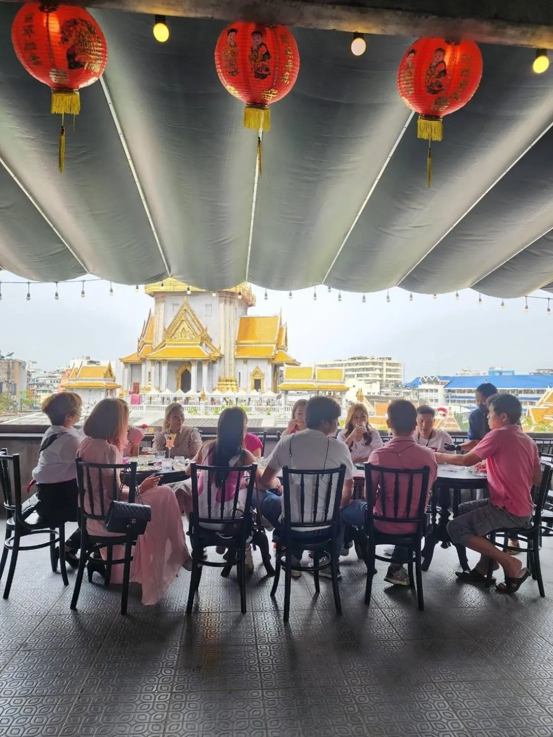 Restaurant/places to eat in 2499 Heritage Chinatown Bangkok Hotel By RoomQuest