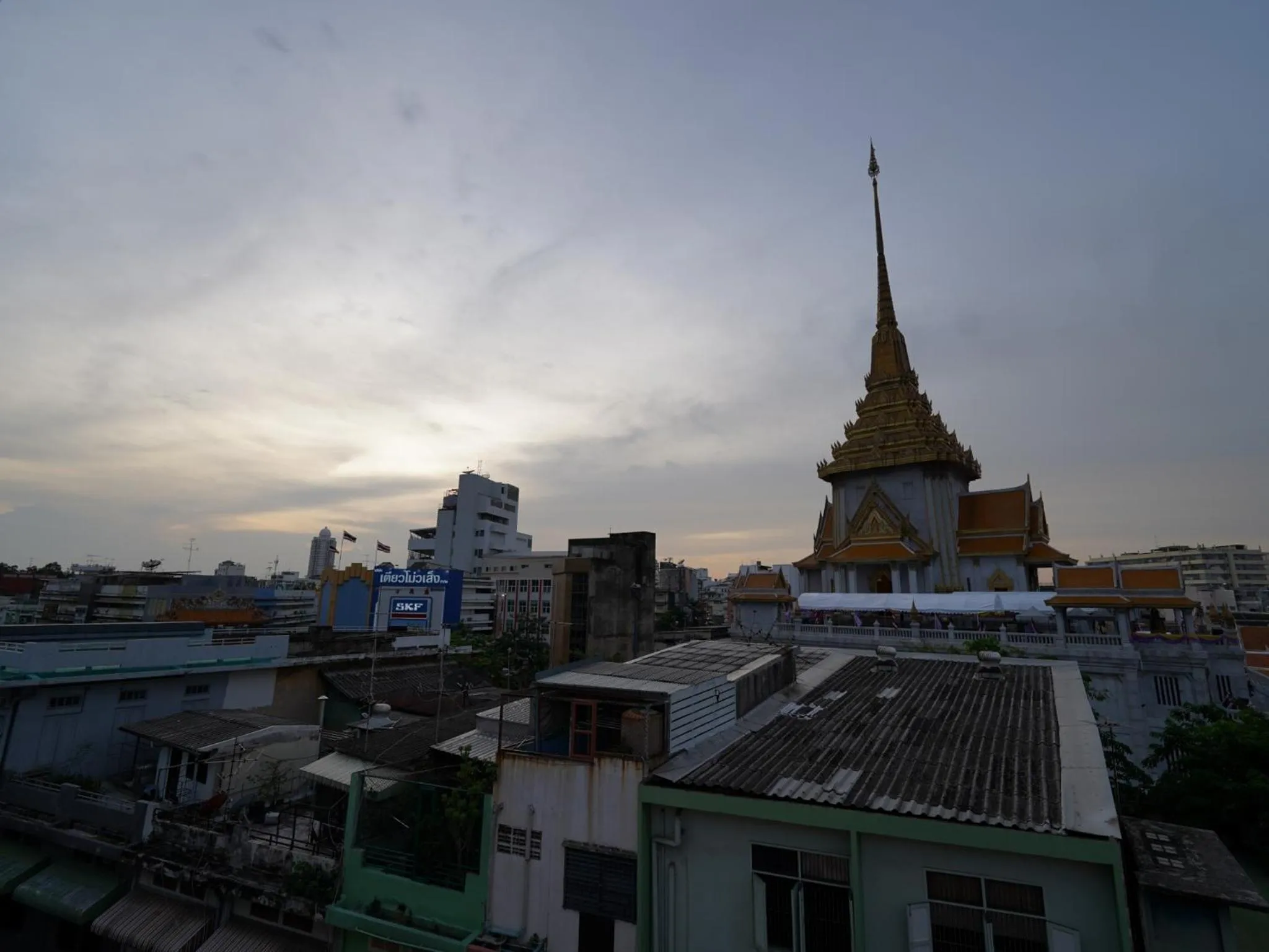 City view in 2499 Heritage Chinatown Bangkok Hotel By RoomQuest
