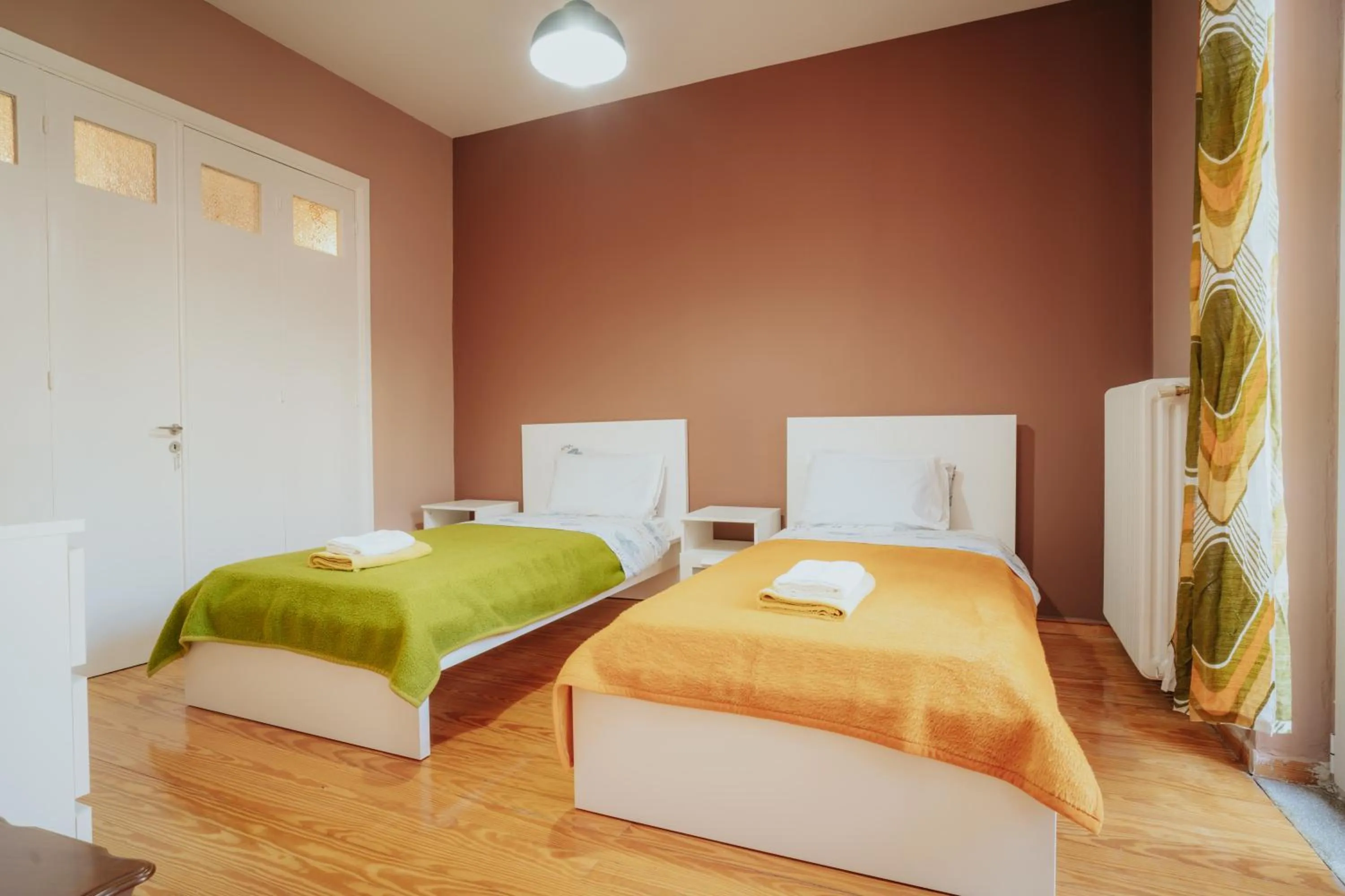 Bed in Kalavrita downtown 3 bedrm house for 6 pers by MPS