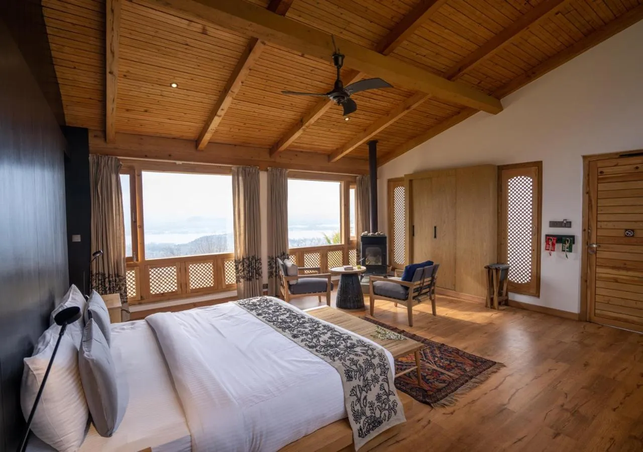 Property building, Bed in Qayaam Gah