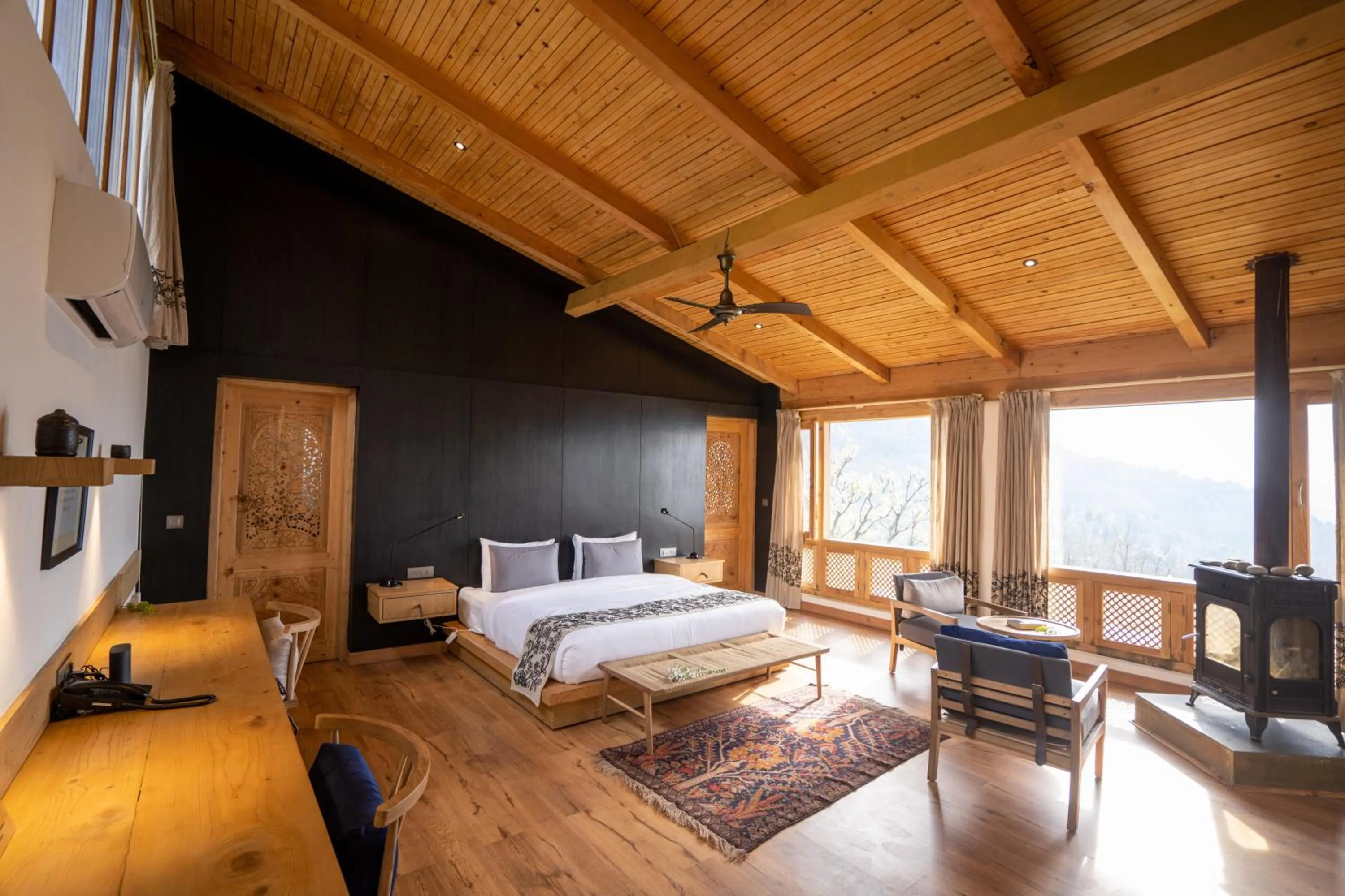 Property building, Bed in Qayaam Gah