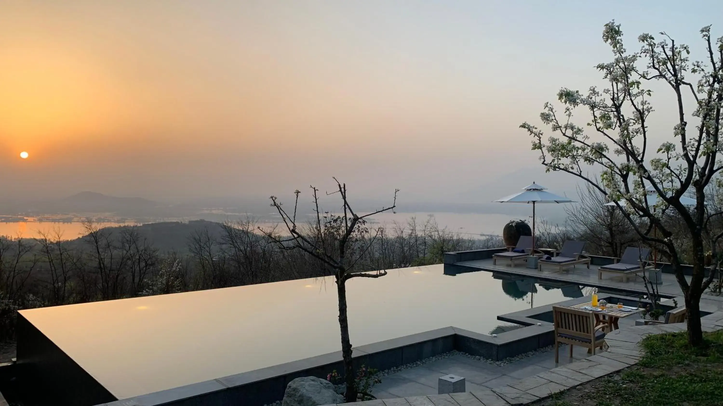 Swimming pool in Qayaam Gah Swimming pool in Qayaam Gah