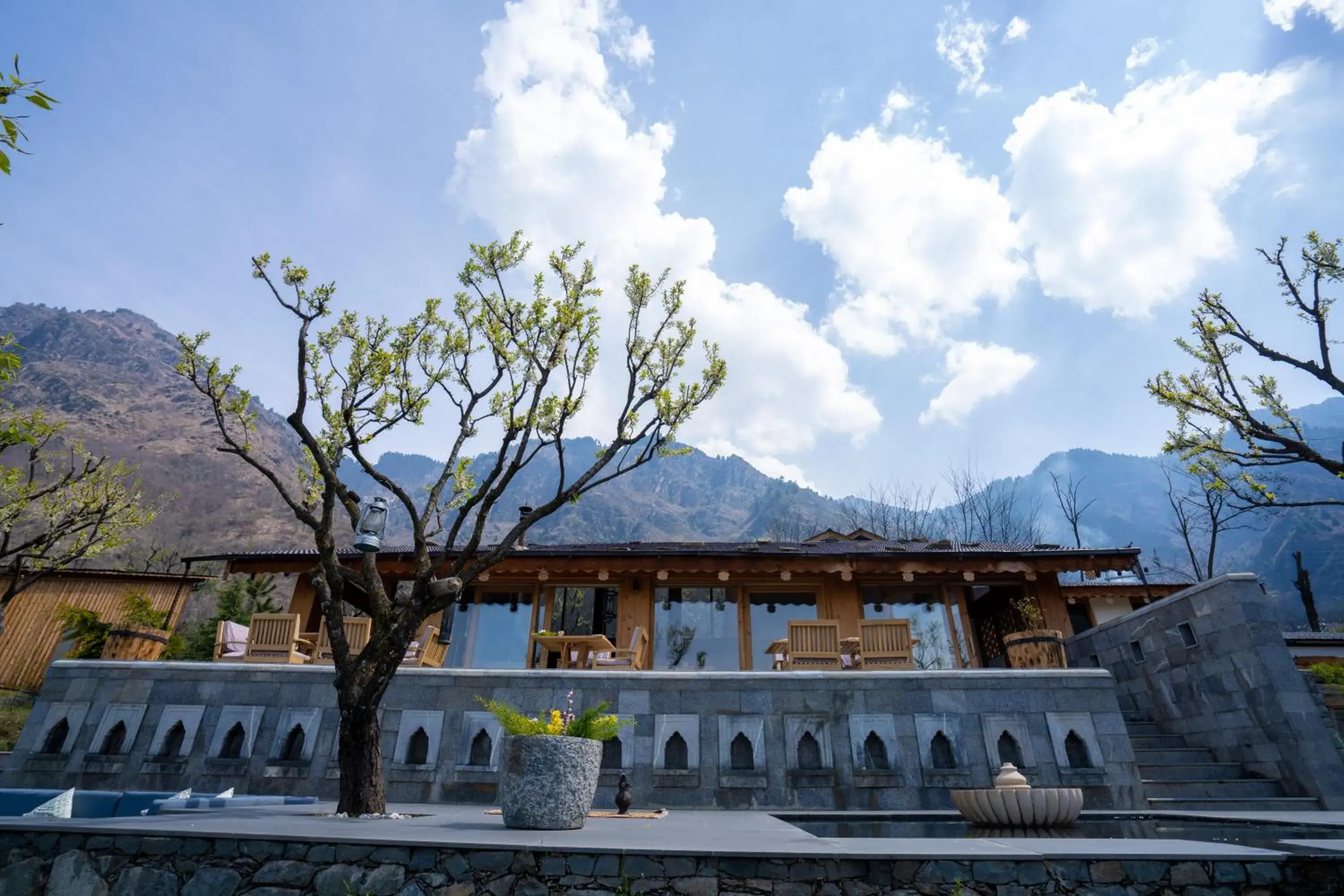 Property building in Qayaam Gah Property building in Qayaam Gah