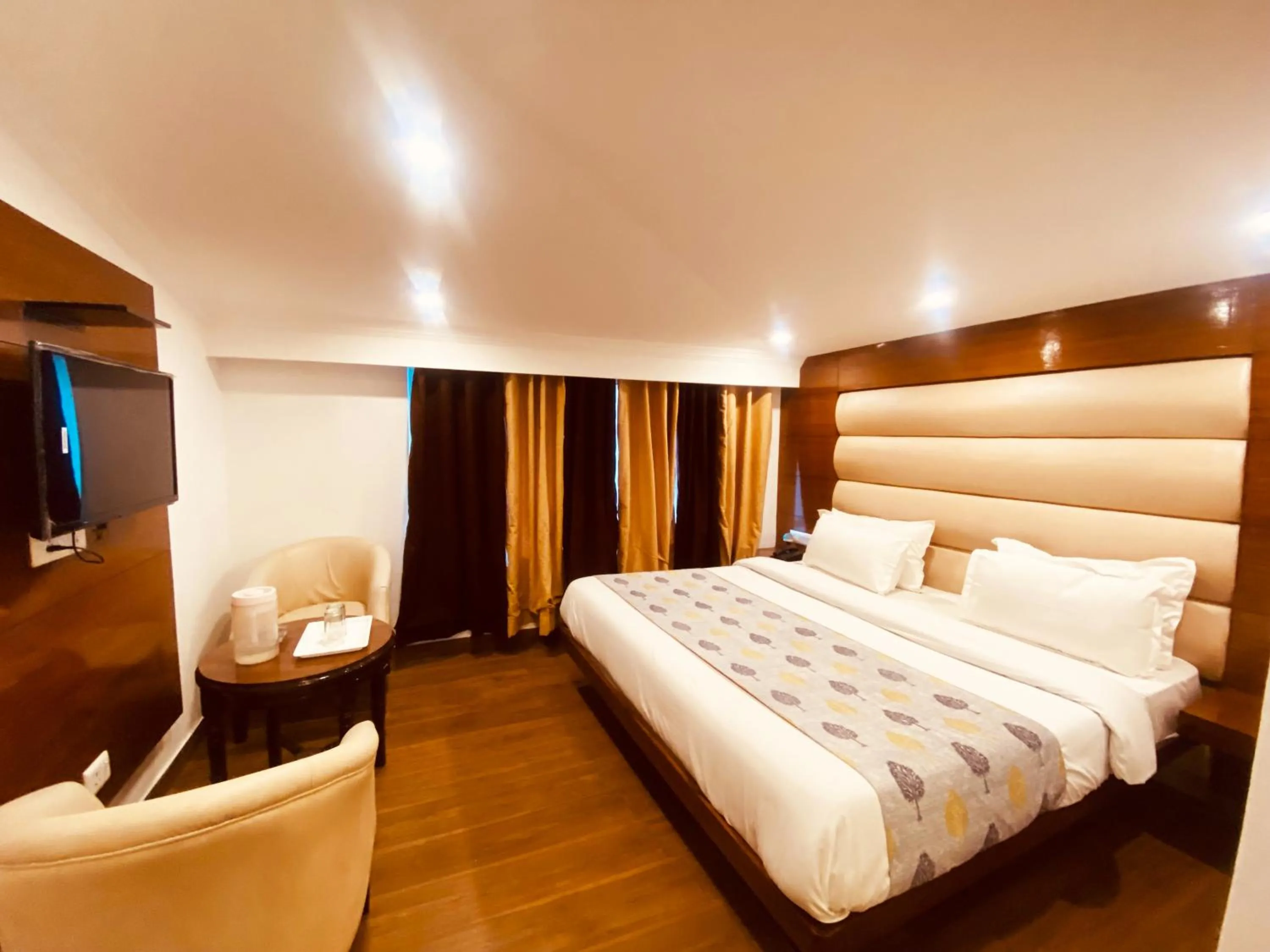 Bedroom, Bed in Hotel Royal Classic @ Mall Road Mussoorie