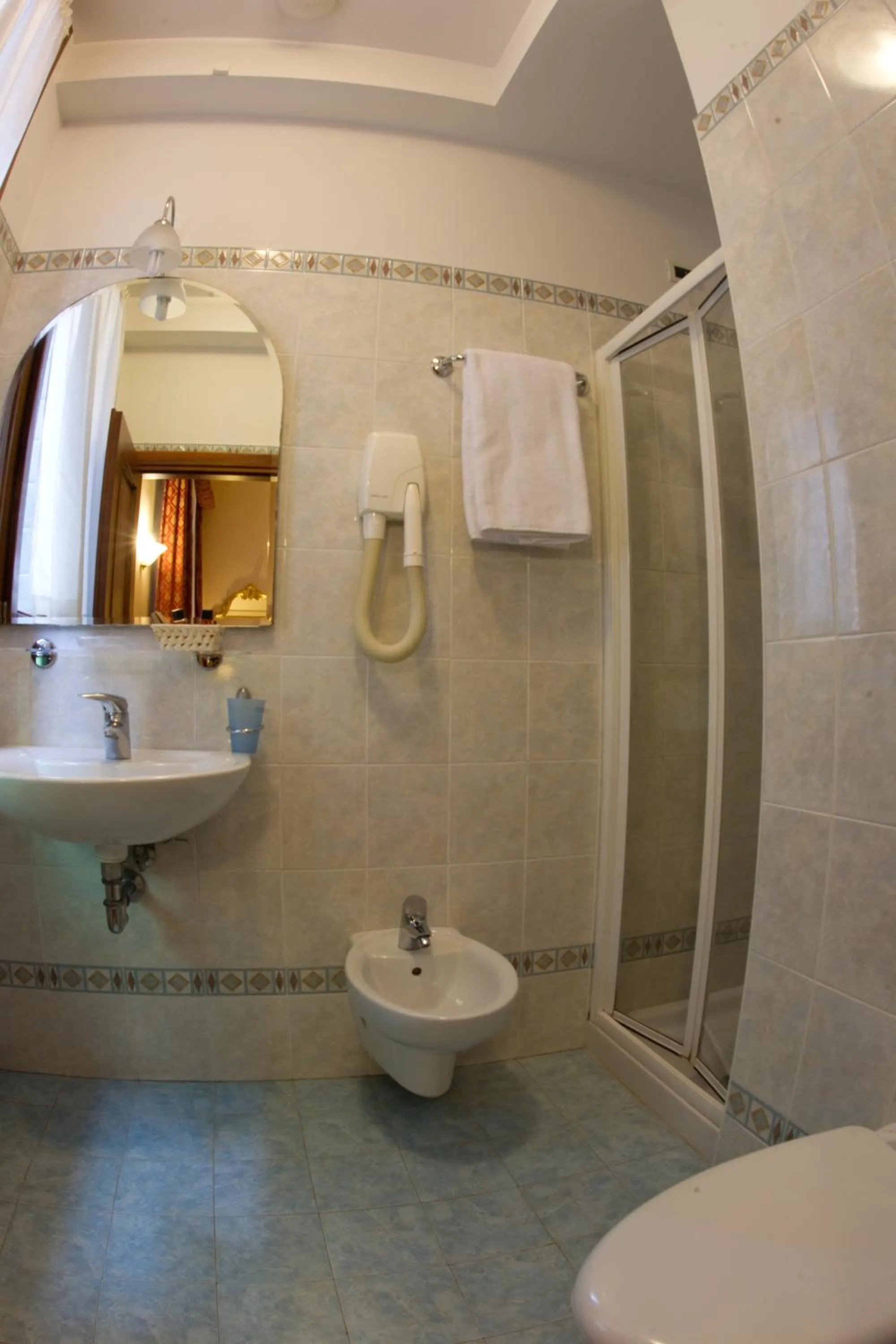 Bathroom in Locanda Poste Vecie