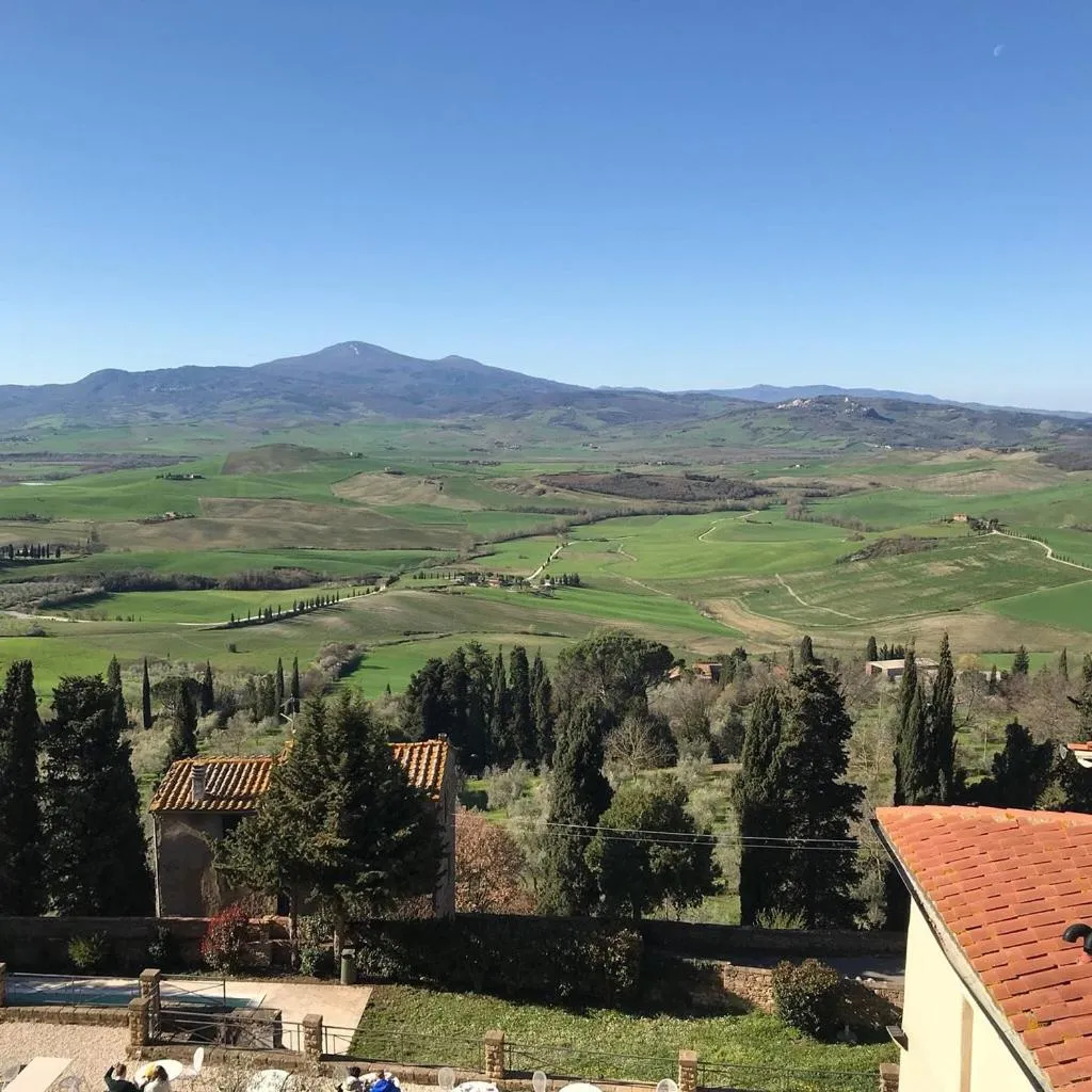 Natural landscape in Relais Il Chiostro Di Pienza