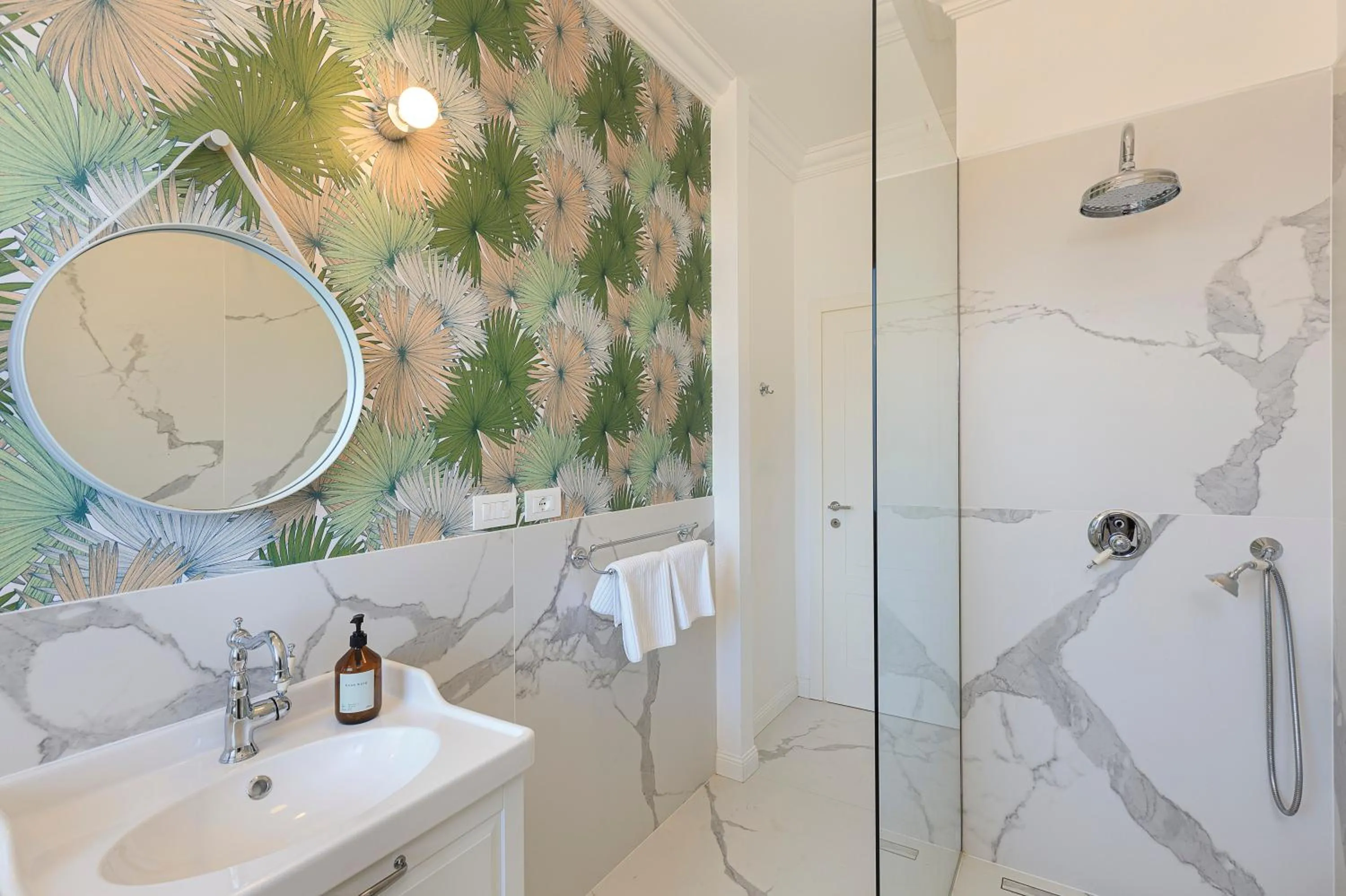 Bathroom in Lago 270