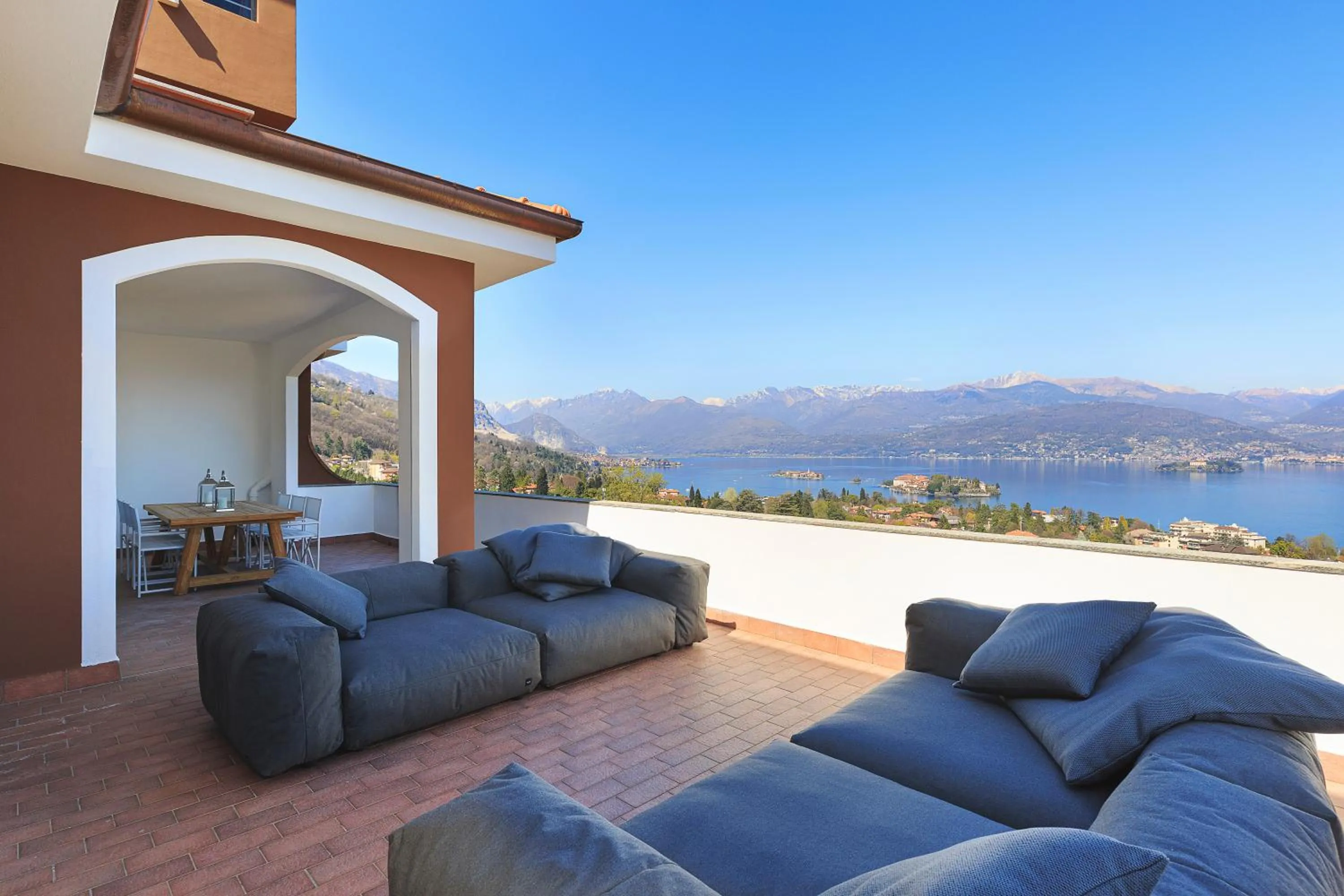Balcony/Terrace in Lago 270