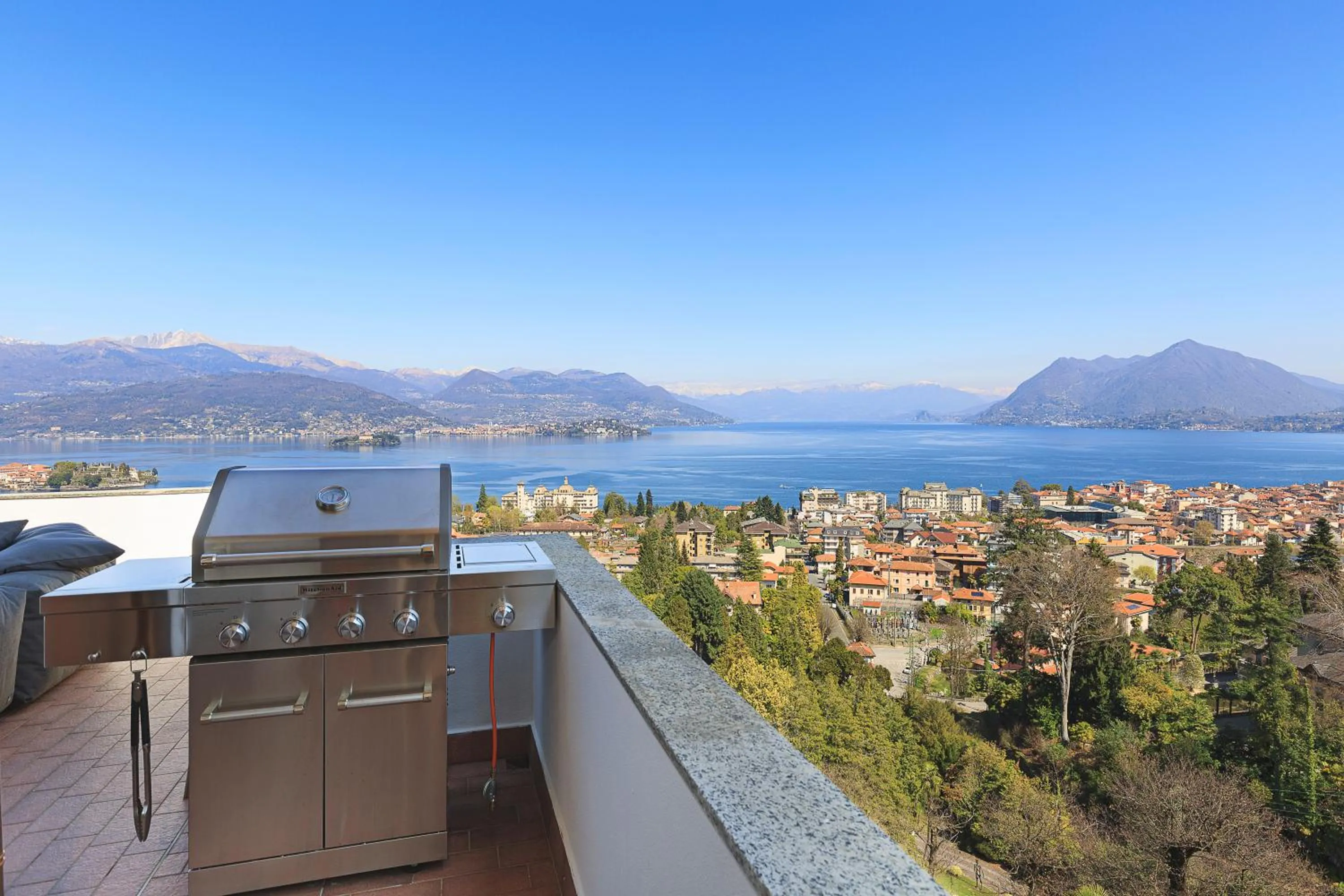 Balcony/Terrace in Lago 270
