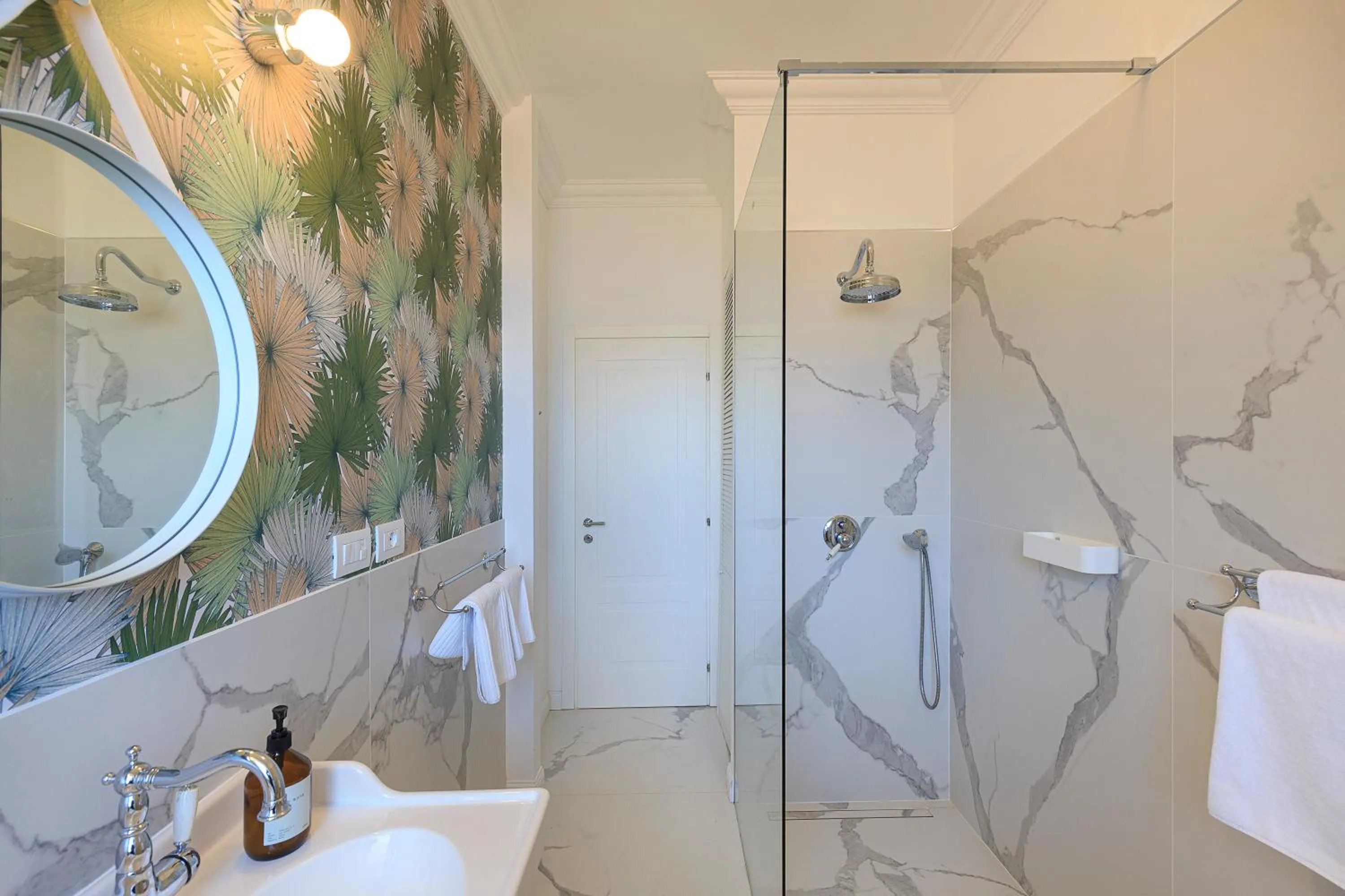 Bathroom in Lago 270