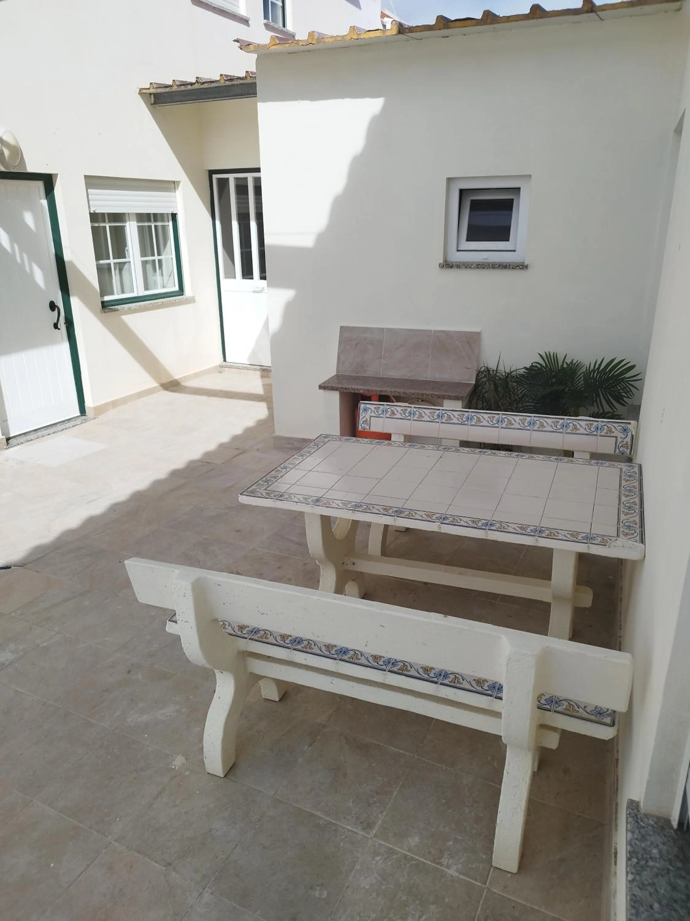 Inner courtyard view in Brisa Do Mar - Consolação