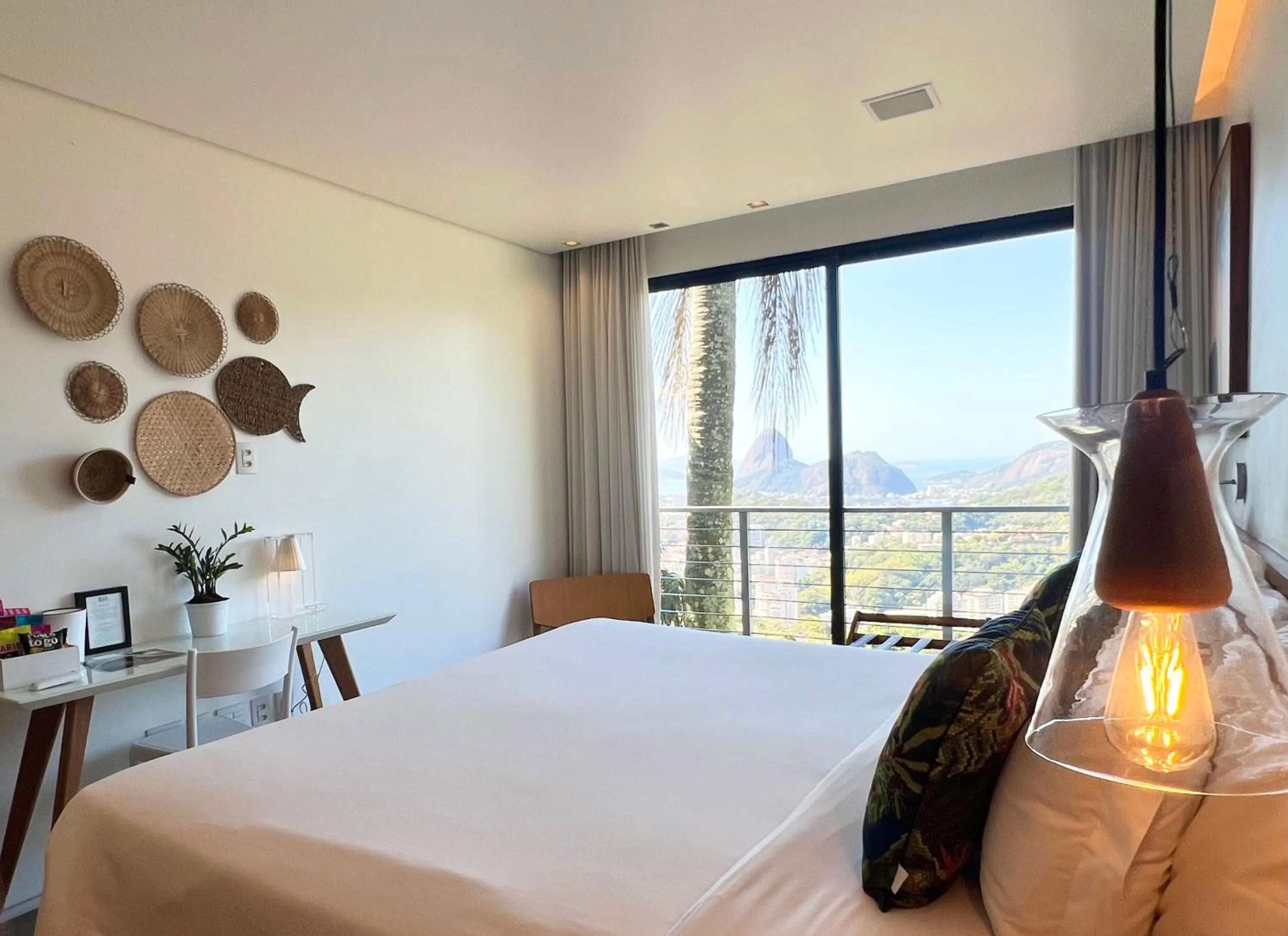 Bed in Pousada Rio144