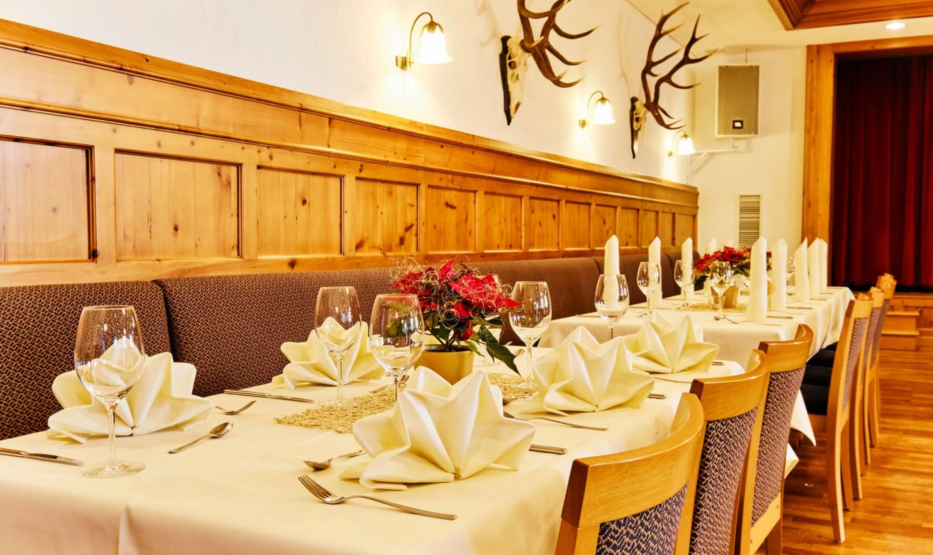 Meeting/conference room in Hotel Restaurant Waldhorn Holzgerlingen