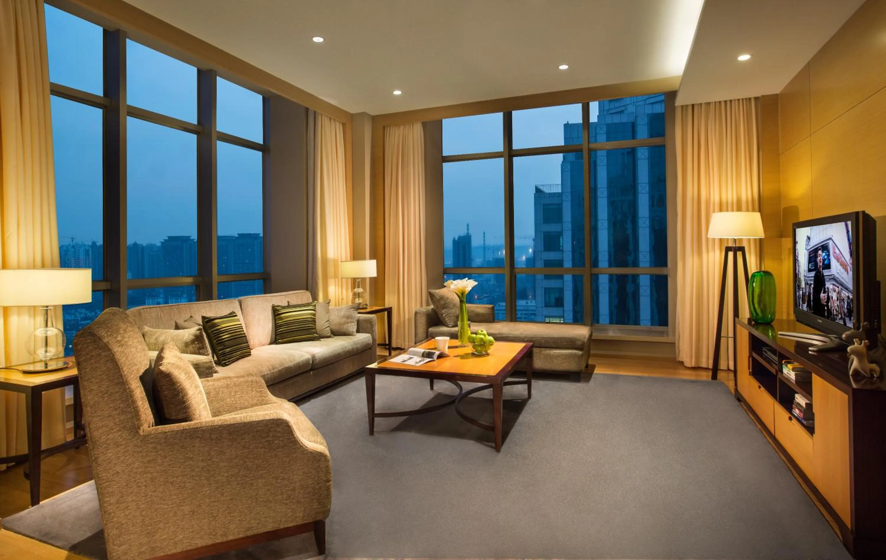 Living room in Somerset Grand Central Dalian