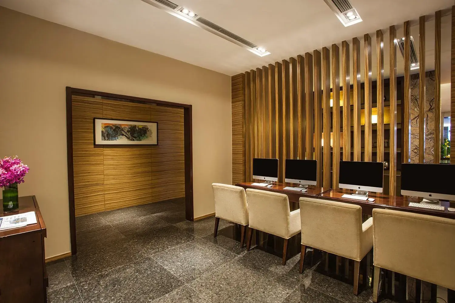 Restaurant/places to eat in Somerset Grand Central Dalian Restaurant/places to eat in Somerset Grand Central Dalian