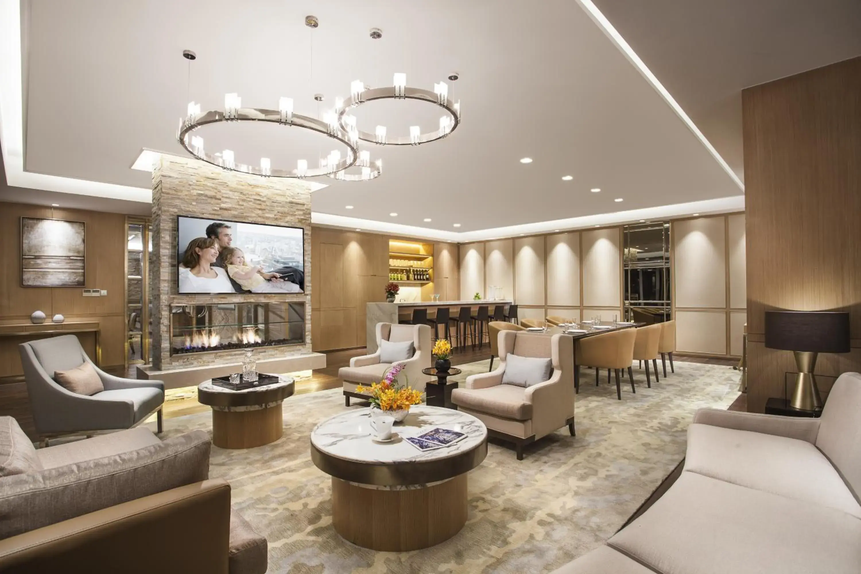 Lounge or bar in Somerset Grand Central Dalian Lounge or bar in Somerset Grand Central Dalian