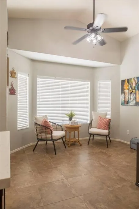 Cozy home with pool, fire table, BBQ, RV parking