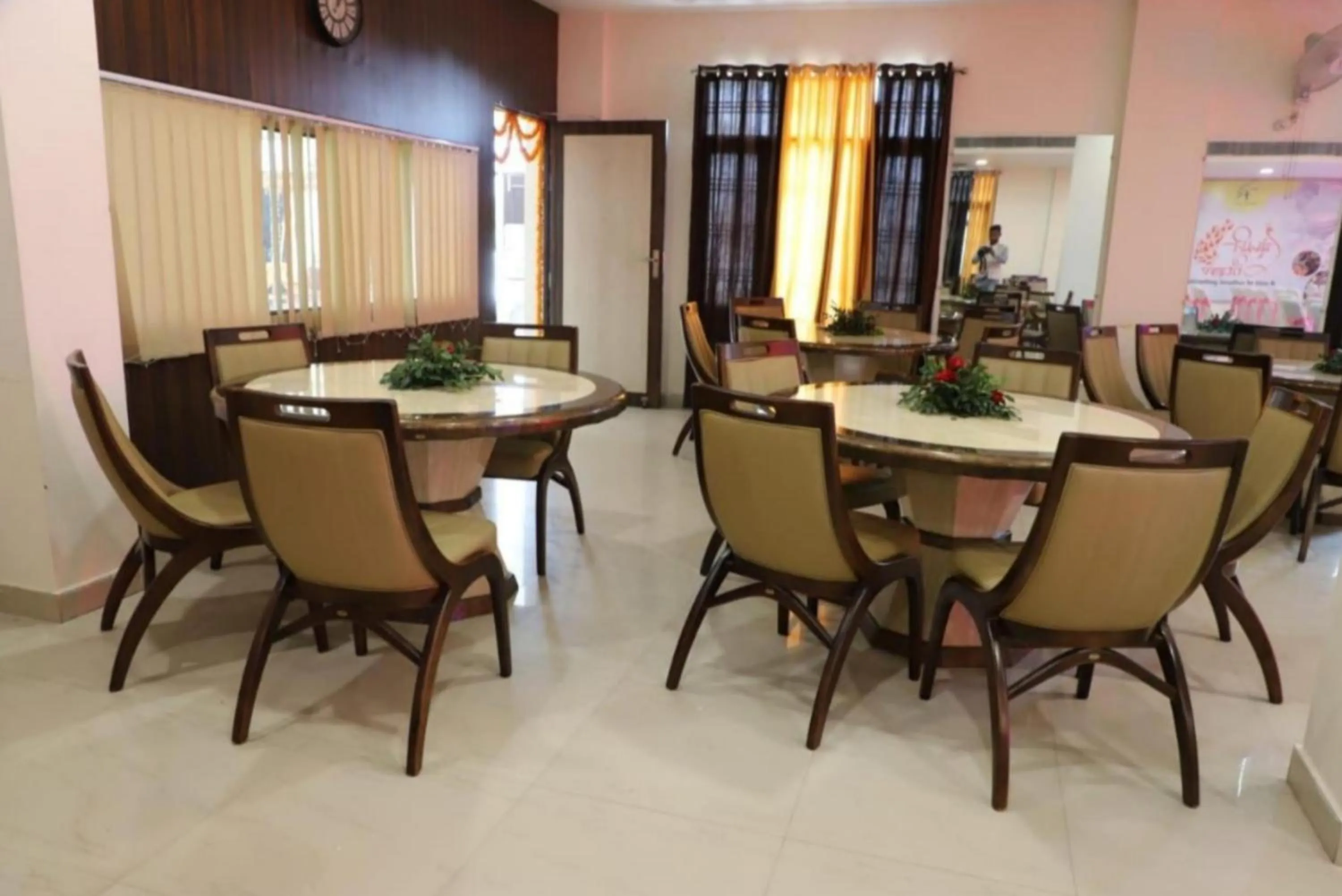 Restaurant/places to eat in IIDM Eco Resort