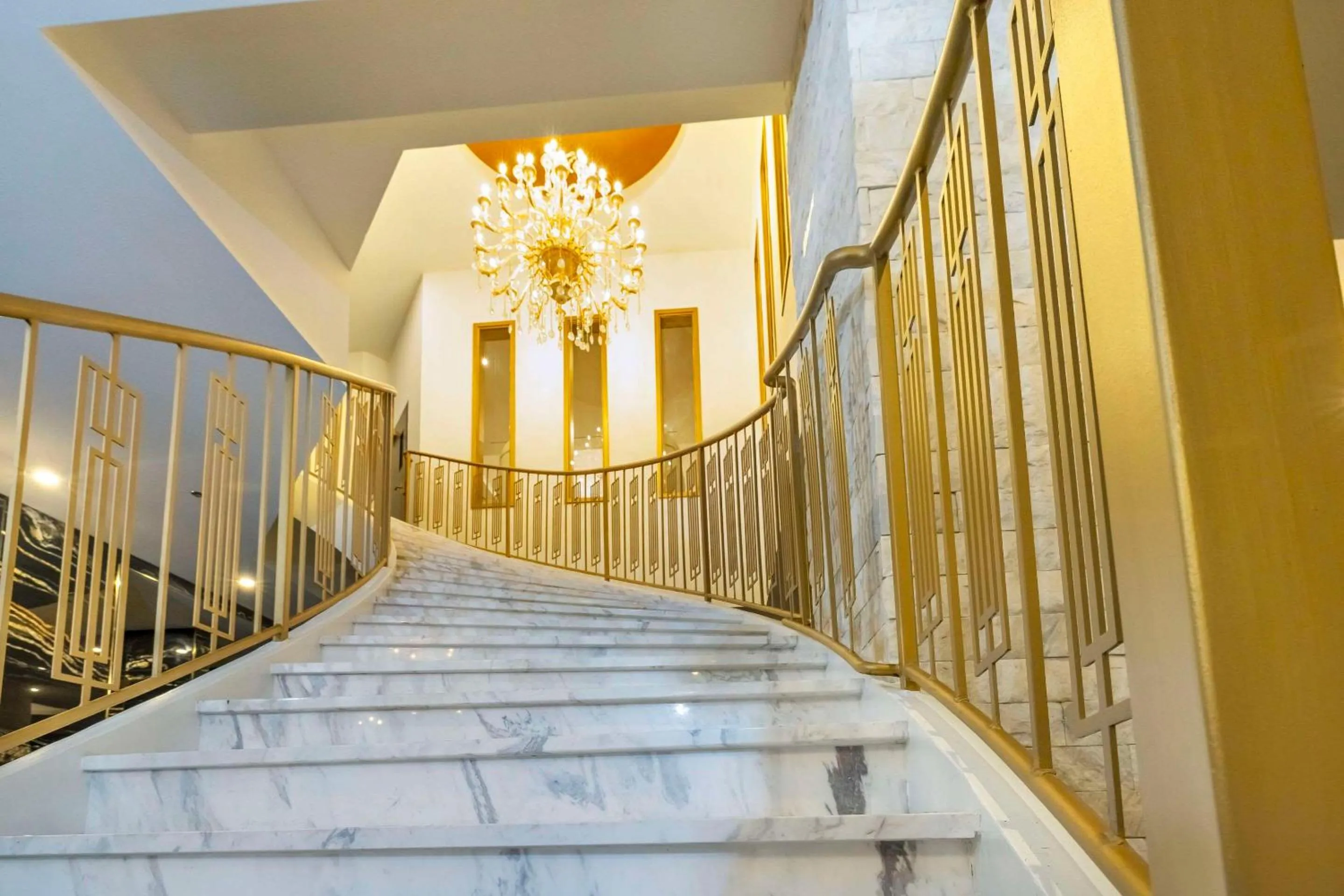 Lobby or reception in Halifax Tower Hotel & Conference Centre, an Ascend Collection Hotel