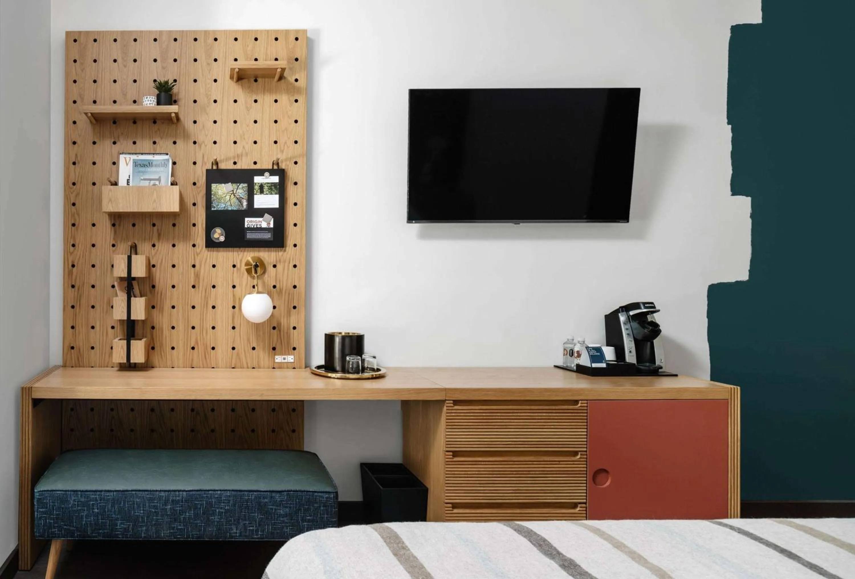 Photo of the whole room, Bed in Origin Austin, a Wyndham Hotel