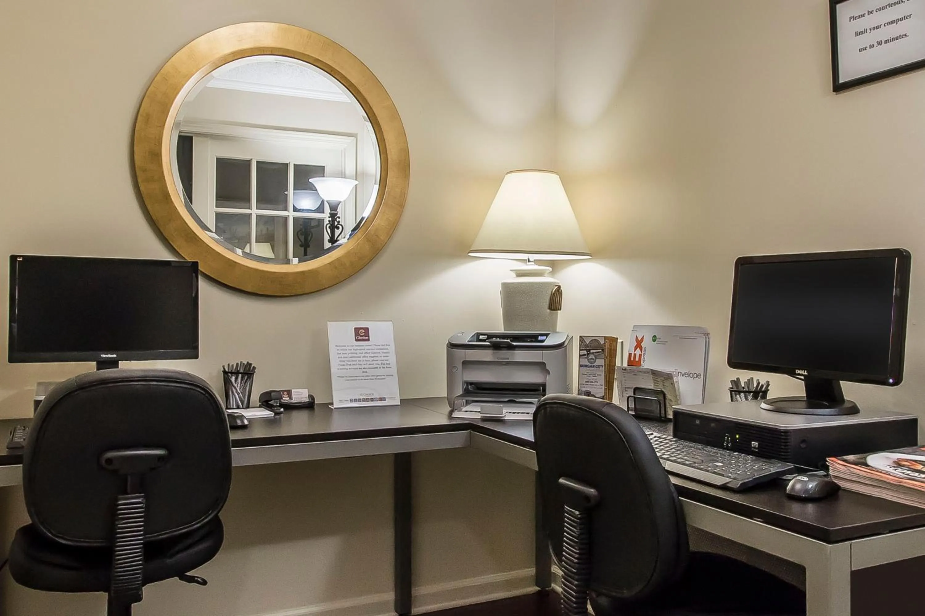 TV and multimedia in Quality Inn Morgan City