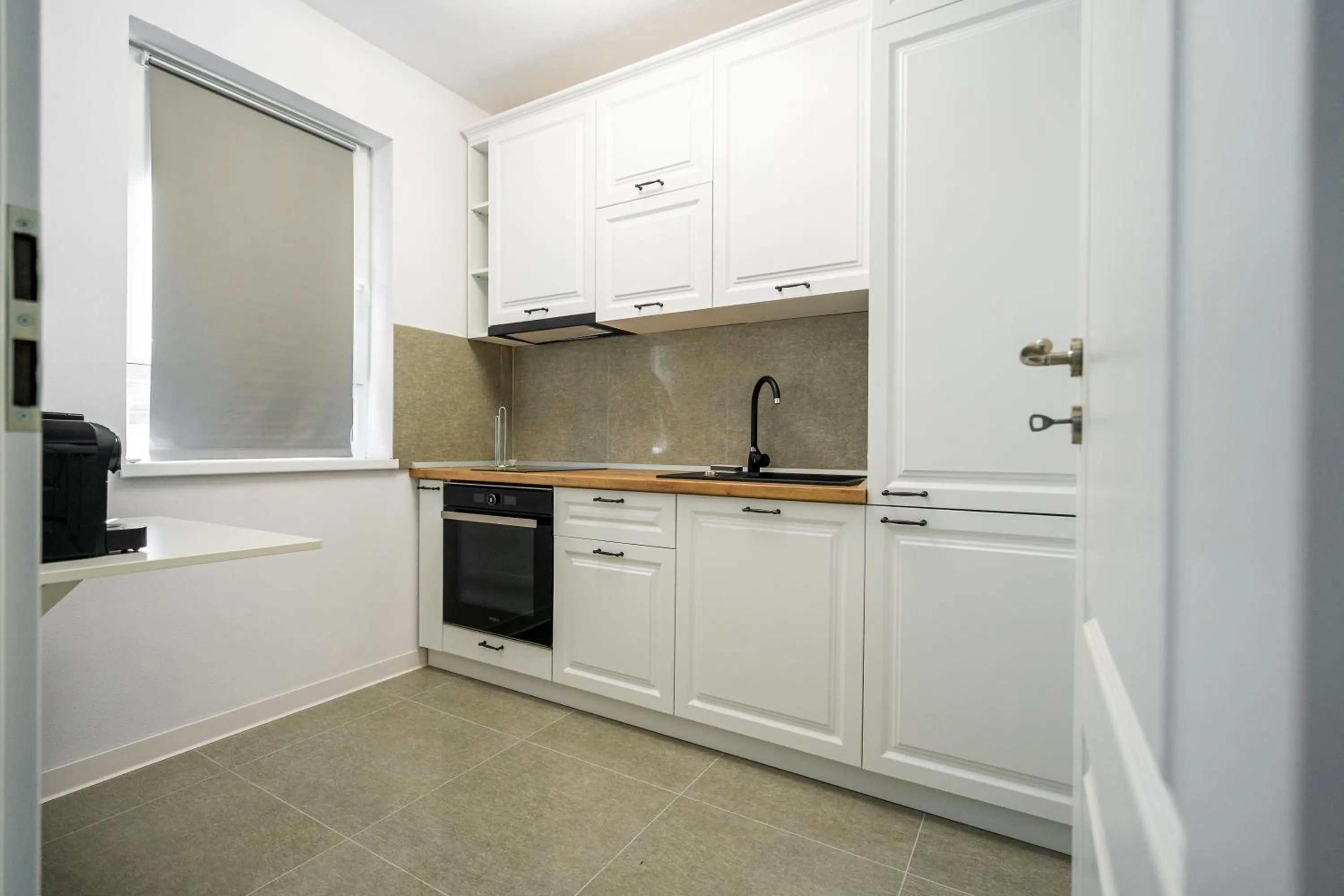 Kitchen or kitchenette in Armada Aparthotel