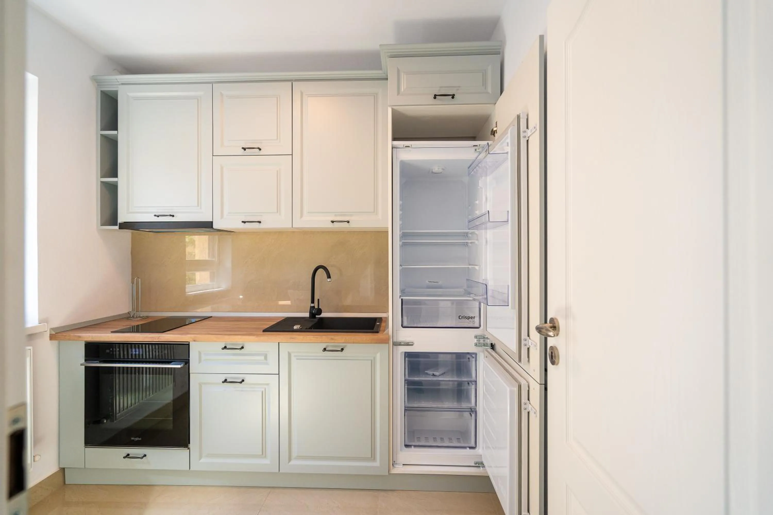 Kitchen or kitchenette in Armada Aparthotel
