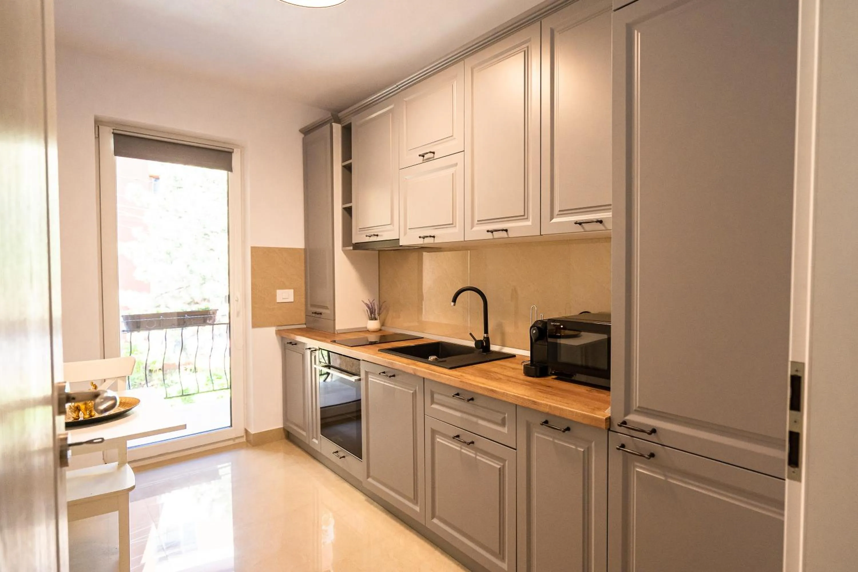 Kitchen or kitchenette in Armada Aparthotel