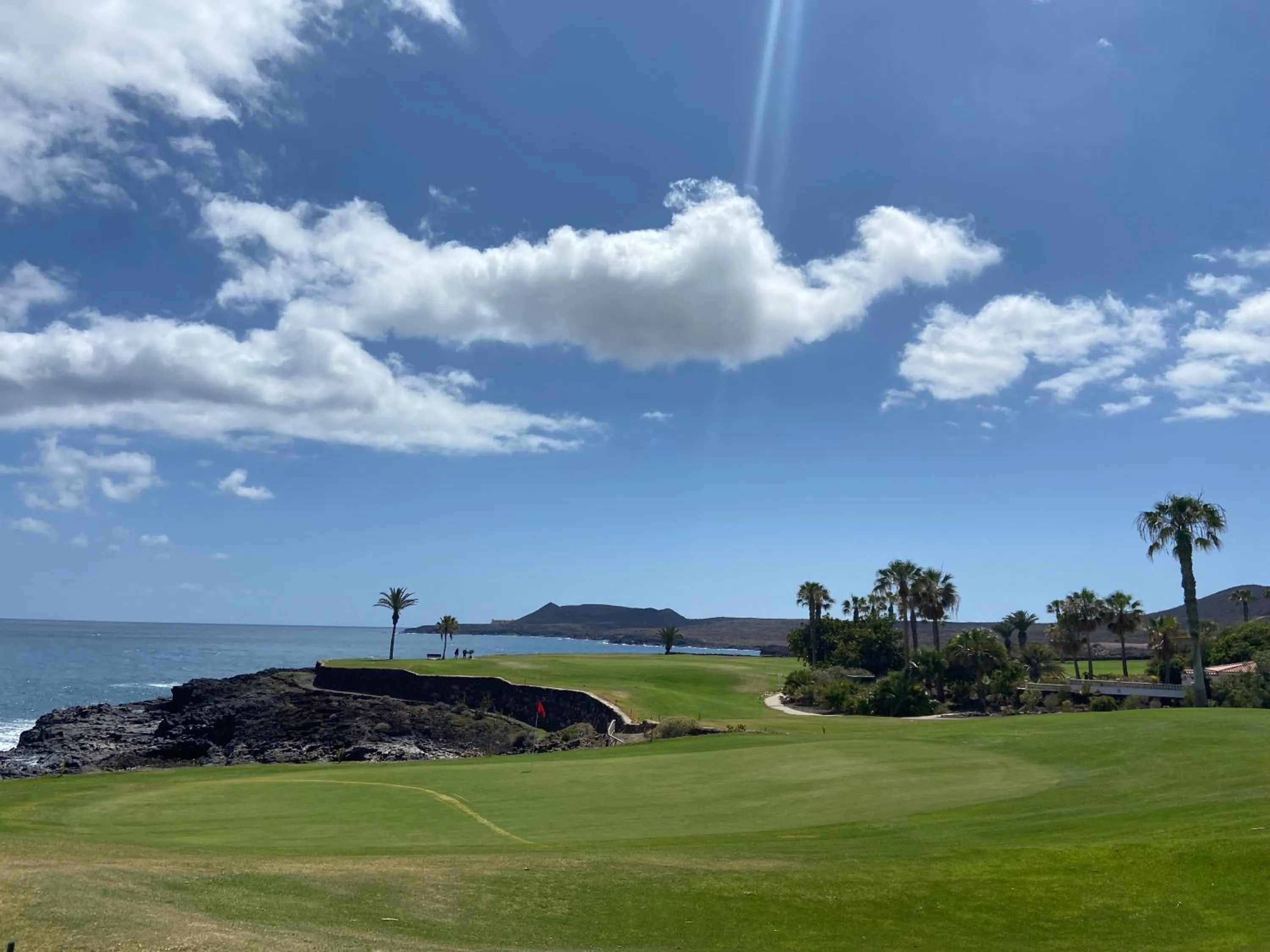 Golfcourse in SUN BAY VILLAS APARTMENT